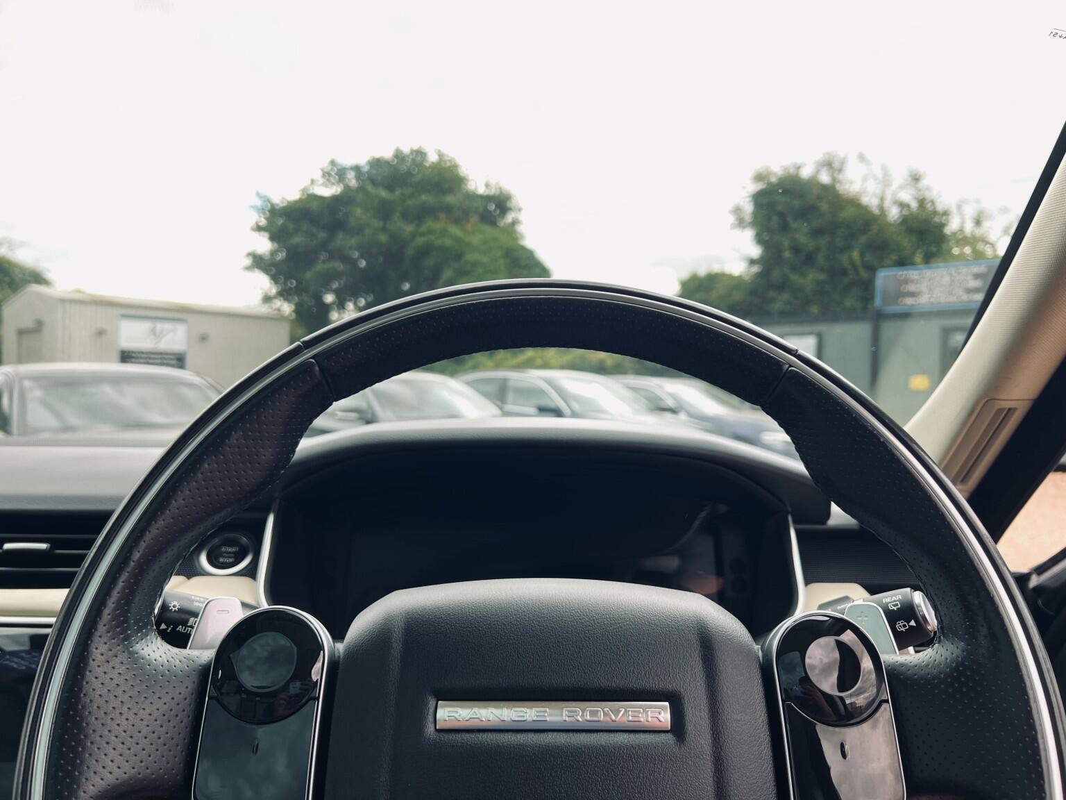 Land Rover Range Rover Sport view 15