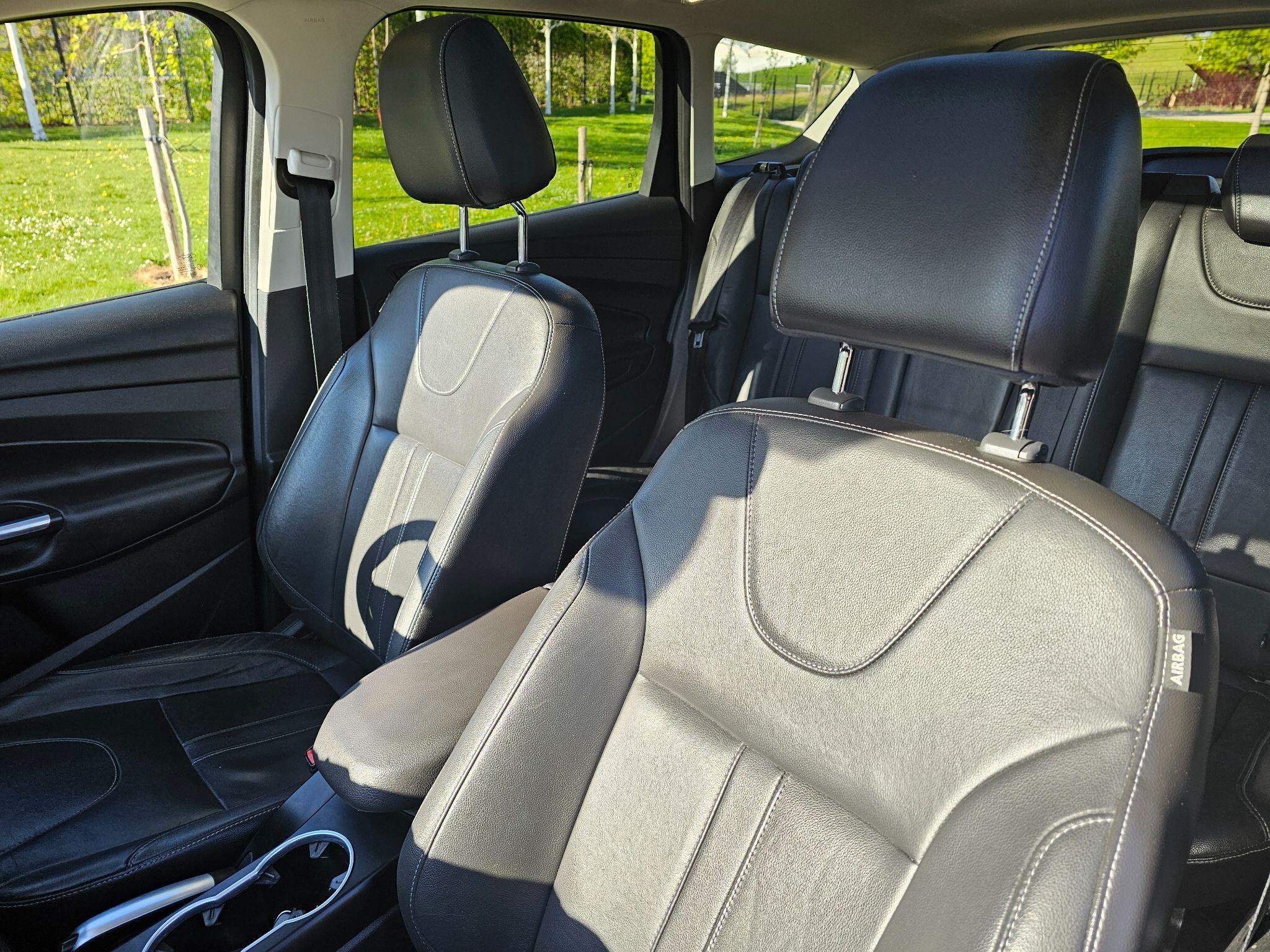 Ford Kuga view 30