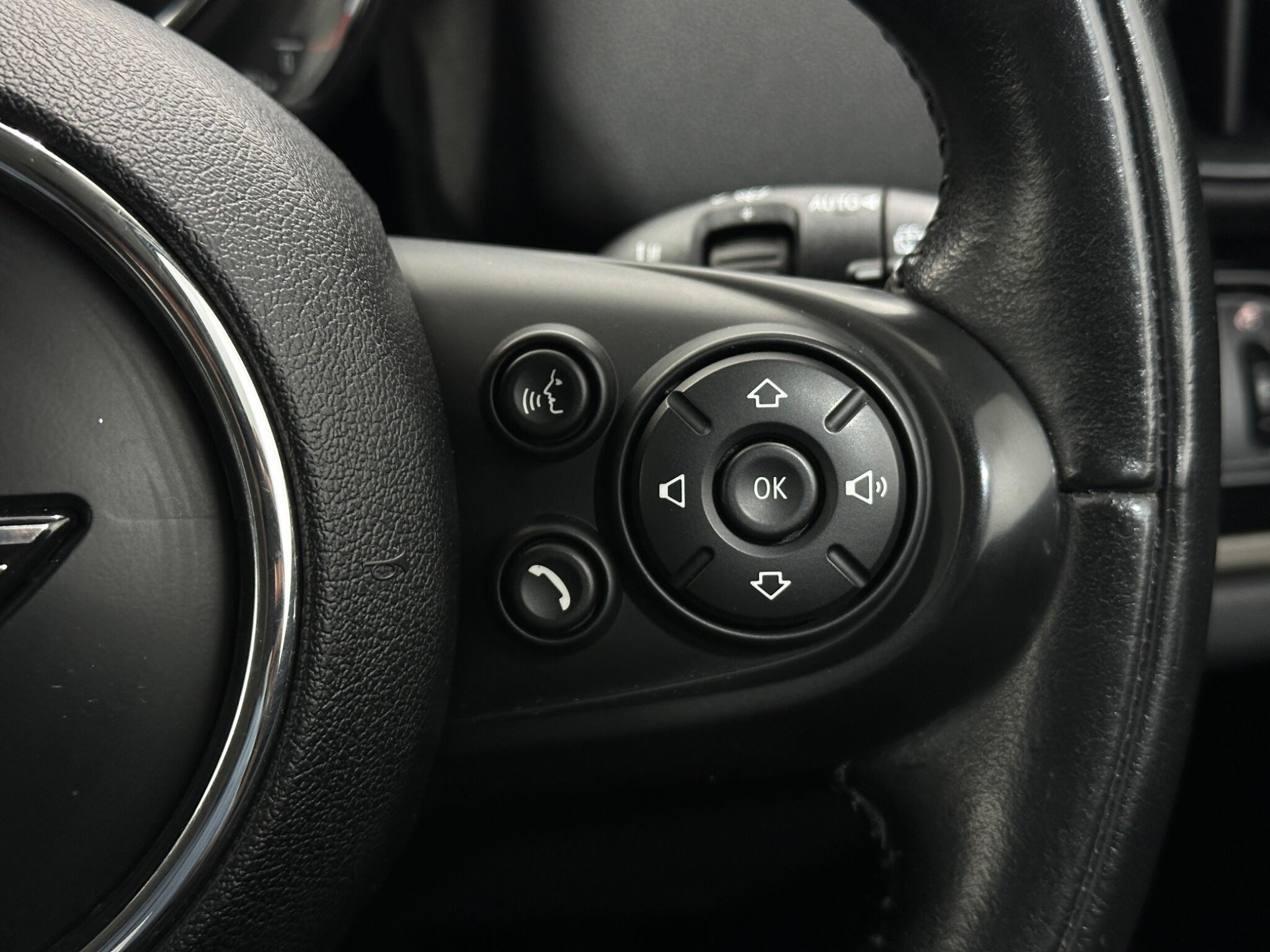 Mini Countryman view 16
