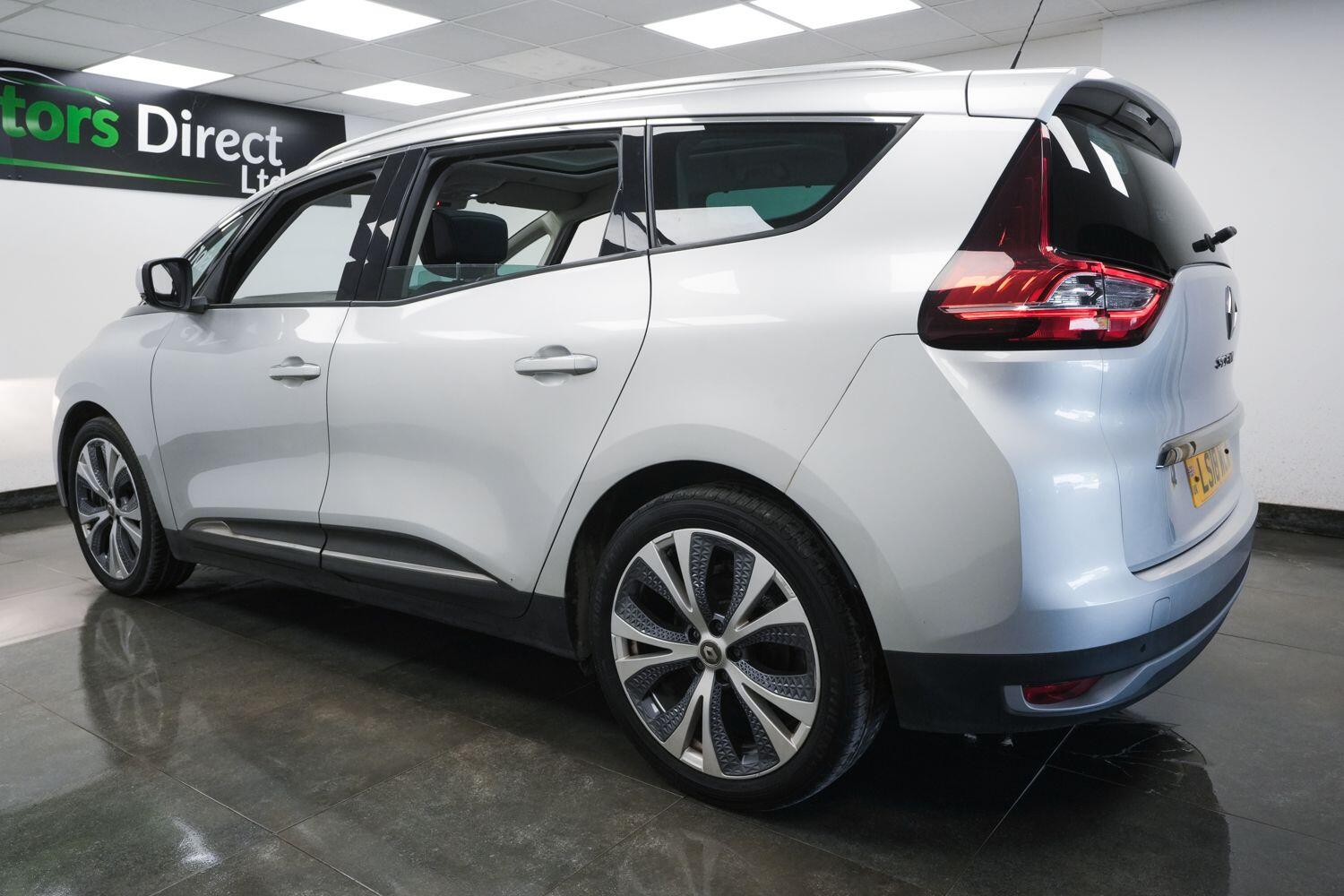 Renault Grand Scenic view 6