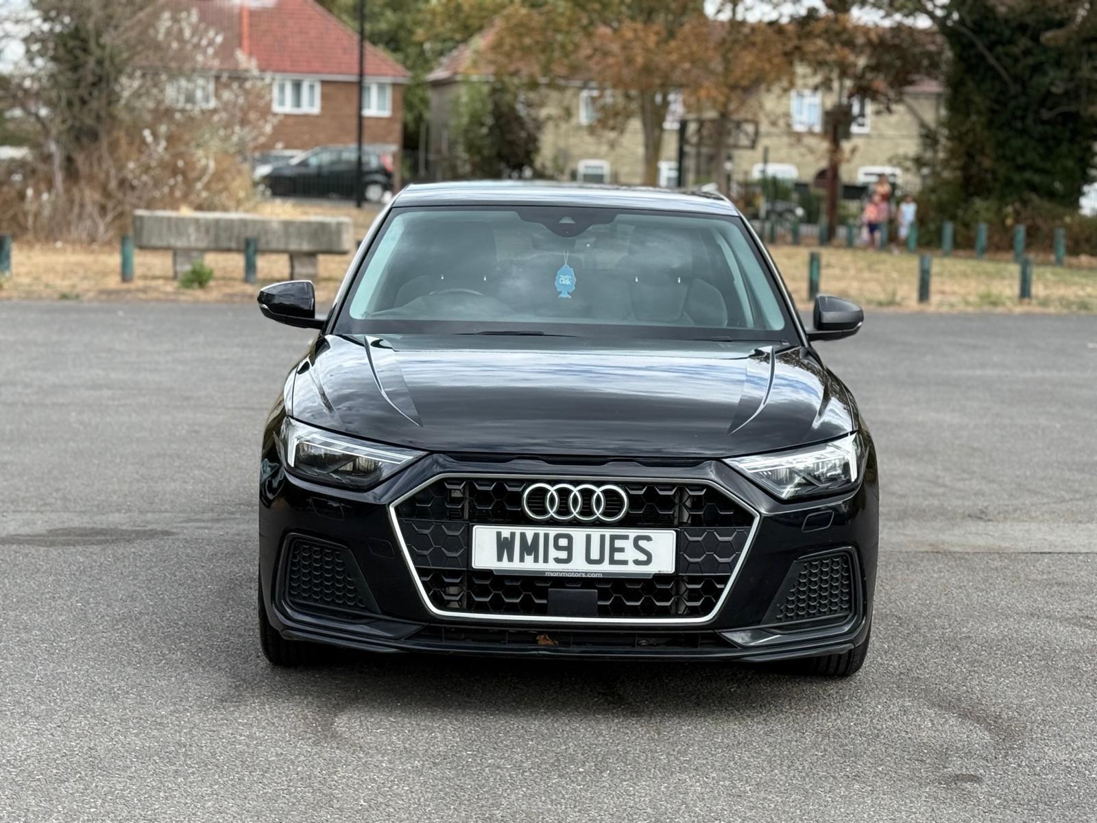 Audi A1 view 11