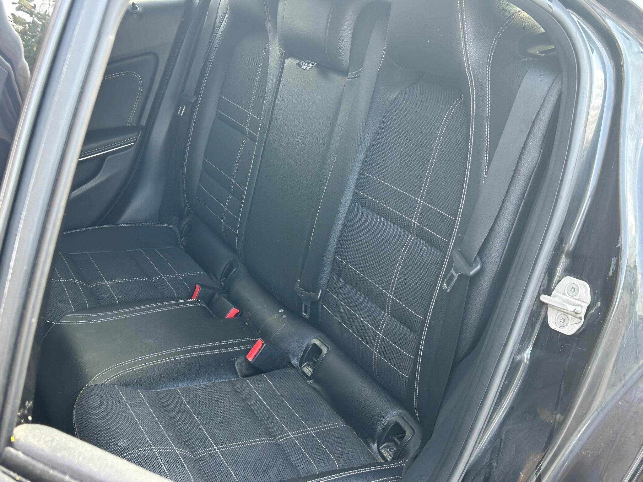 Mercedes-Benz A-Class view 32