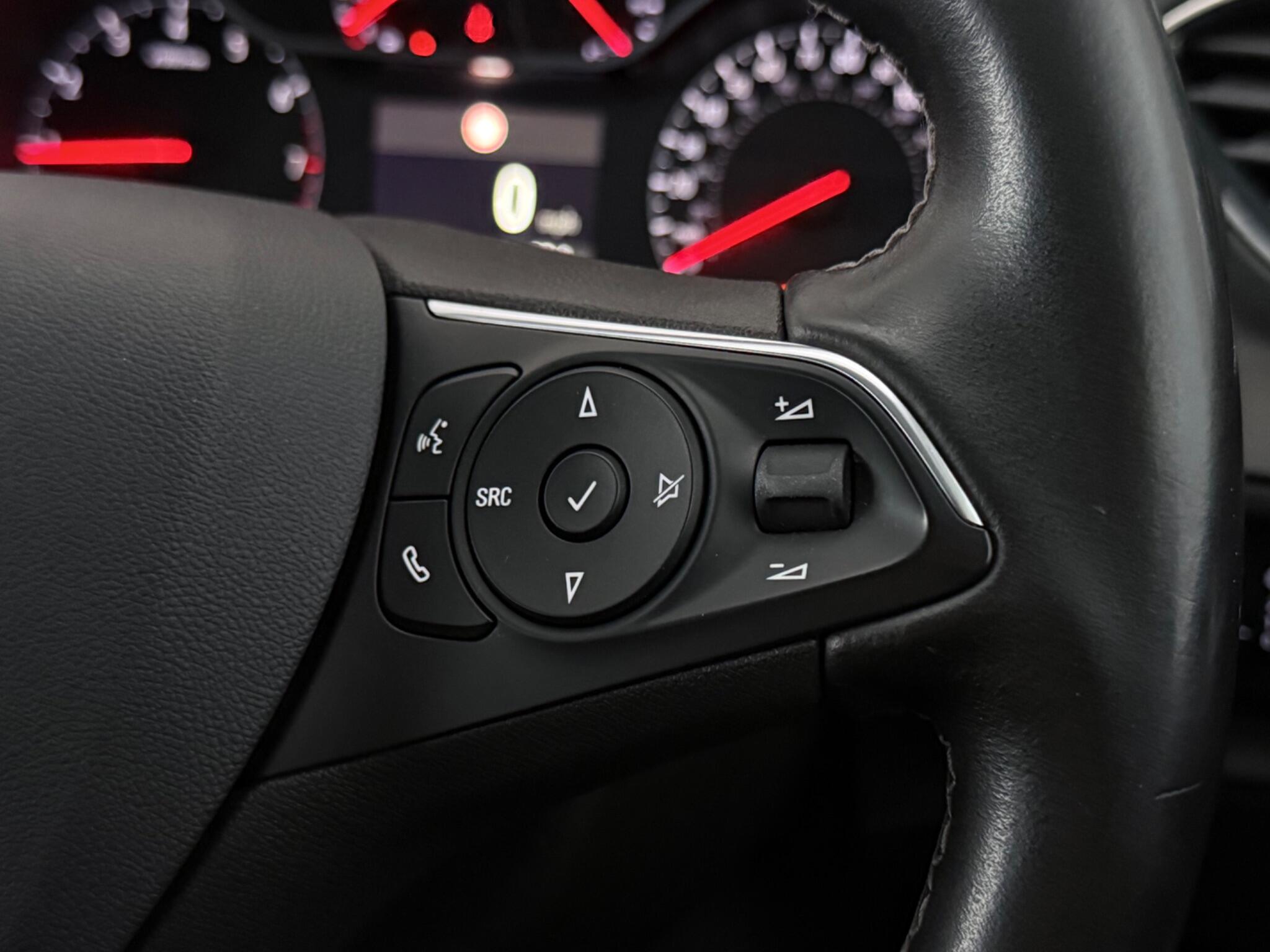 Vauxhall Grandland X view 17