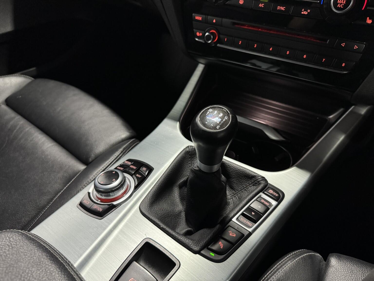 BMW X3 view 29