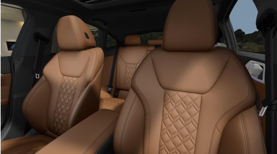 BMW i4 view 3