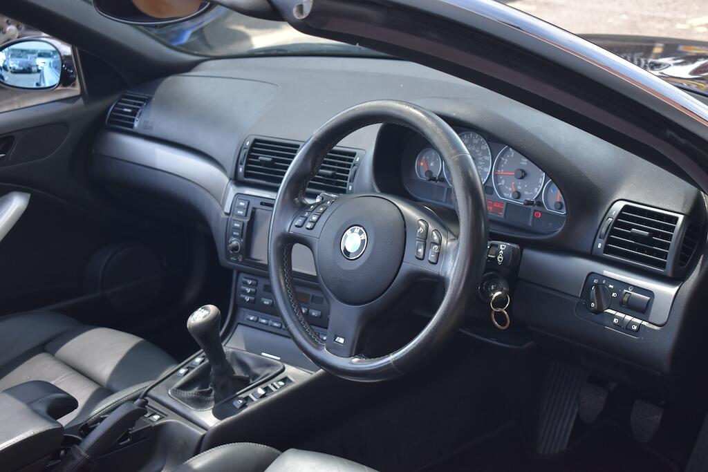 BMW M3 view 32