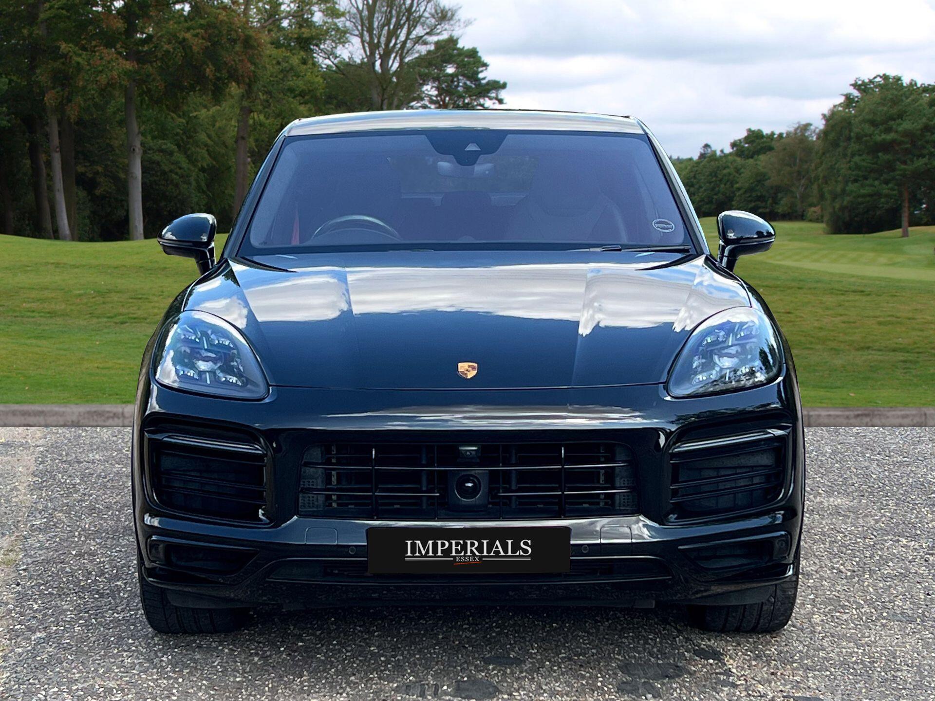 Porsche Cayenne view 11
