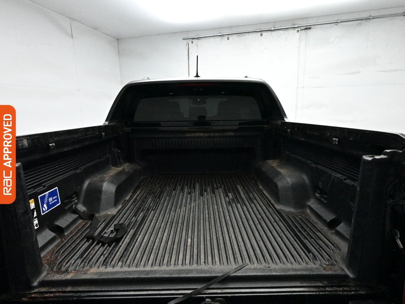 Ford Ranger view 3