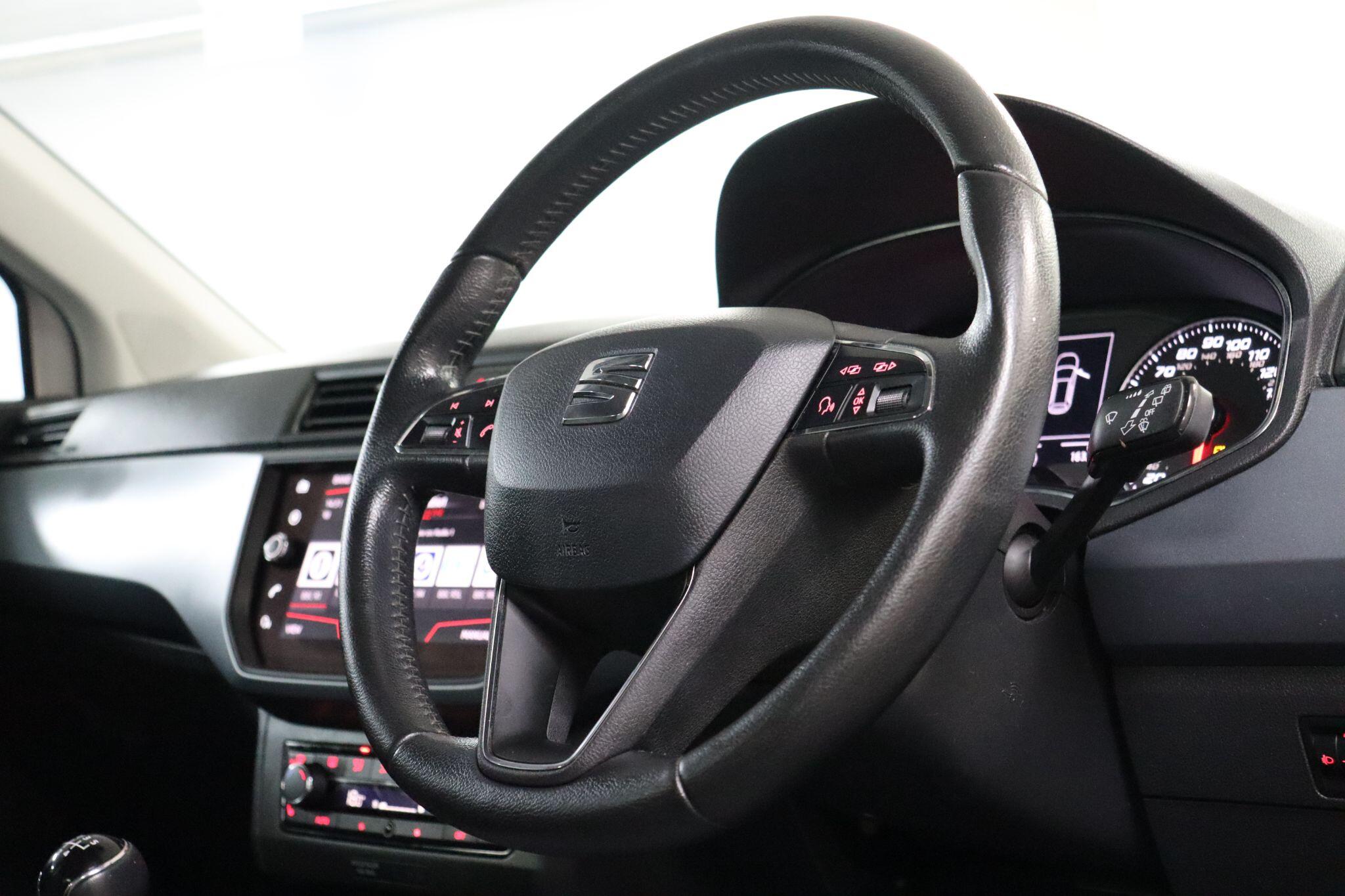 Seat Arona view 12