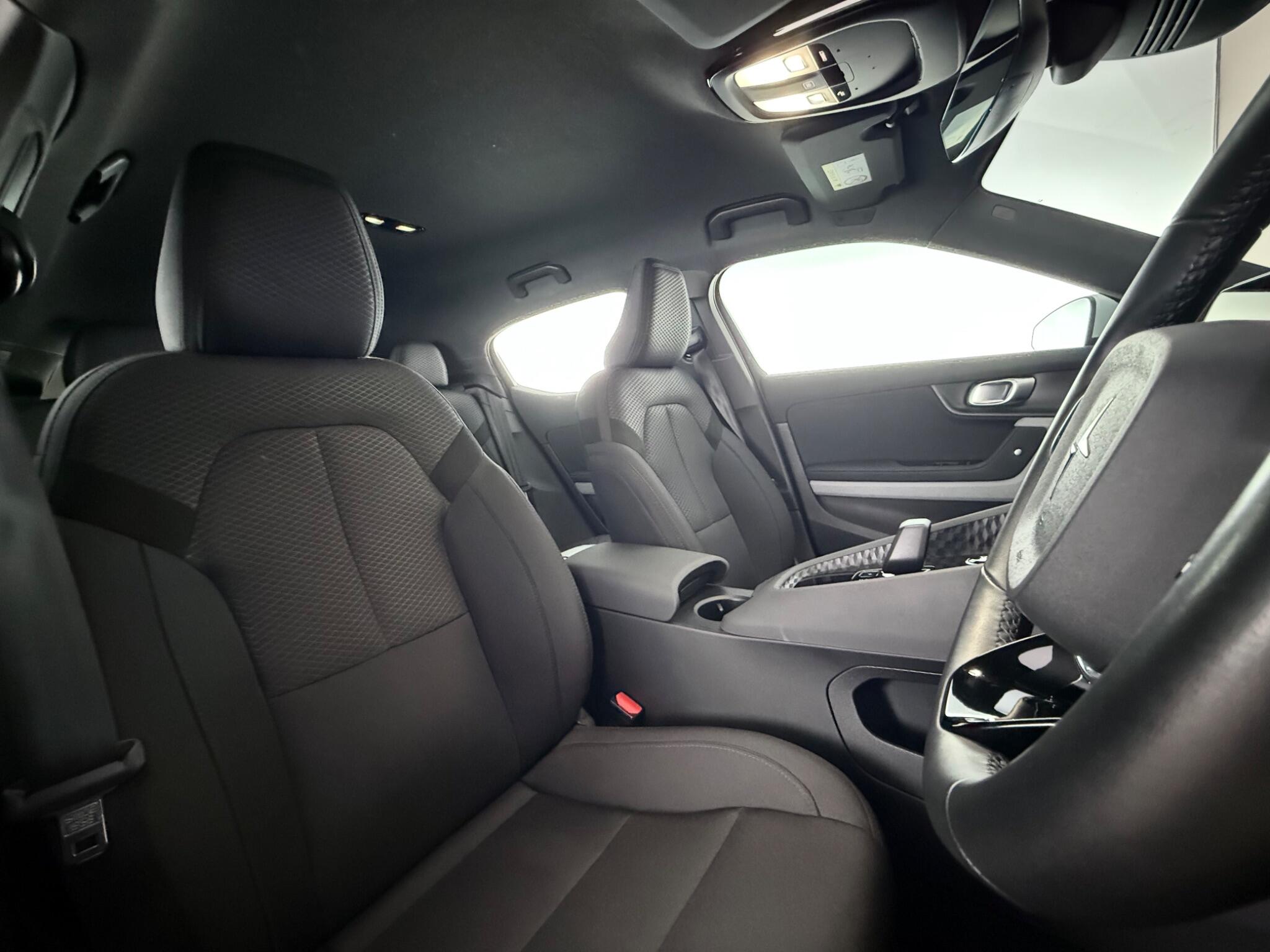 Polestar 2 view 27