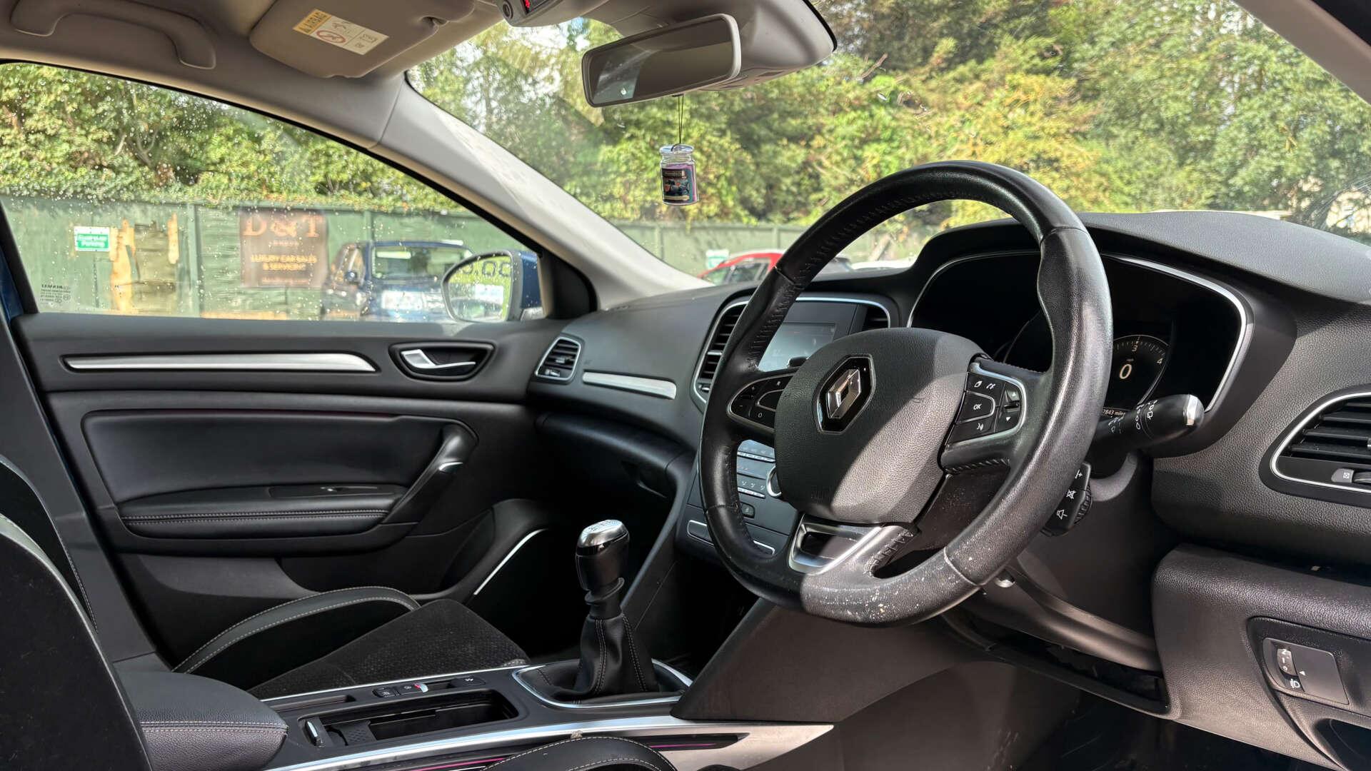 Renault Megane view 7