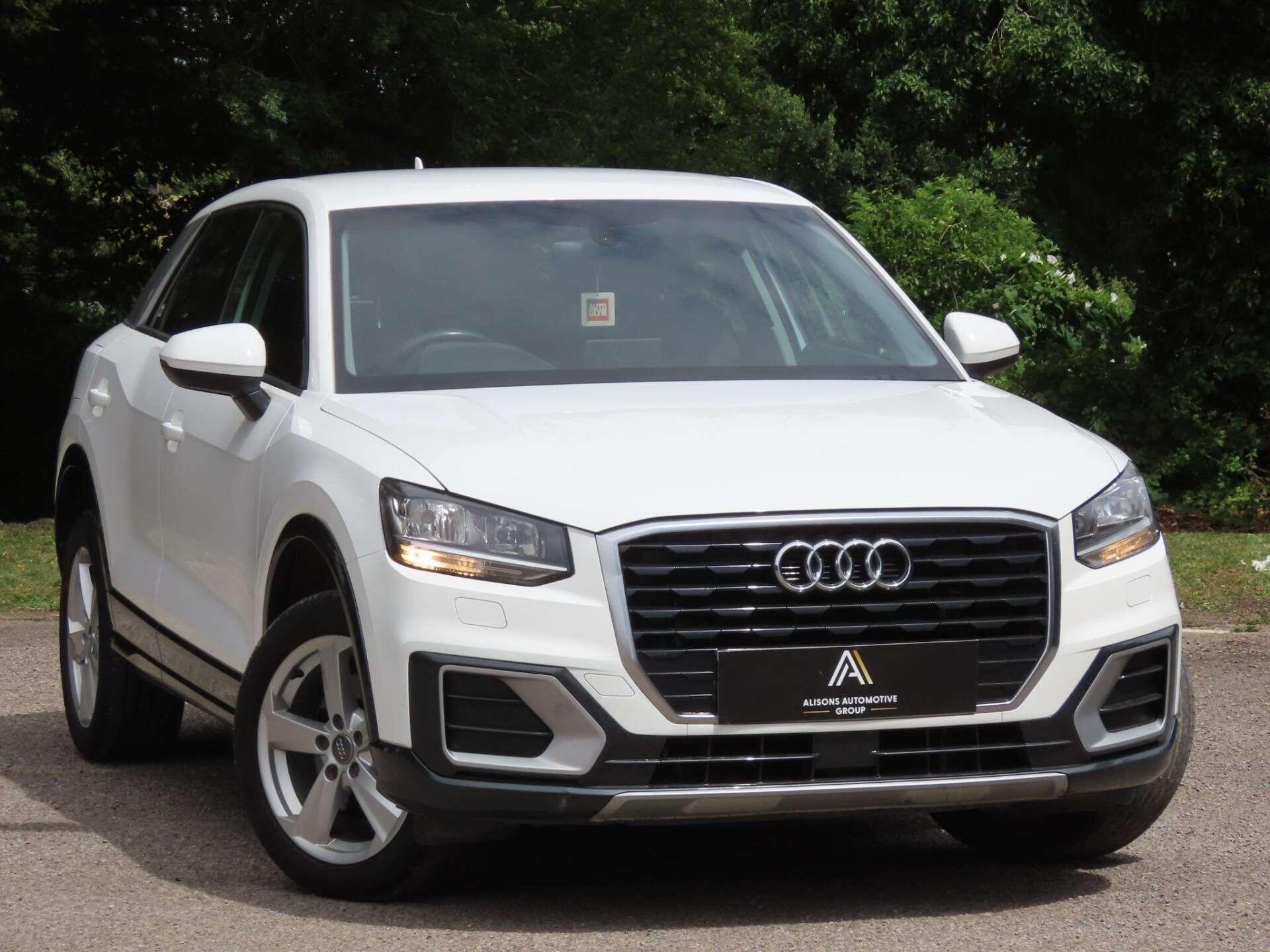 Audi Q2 view 3