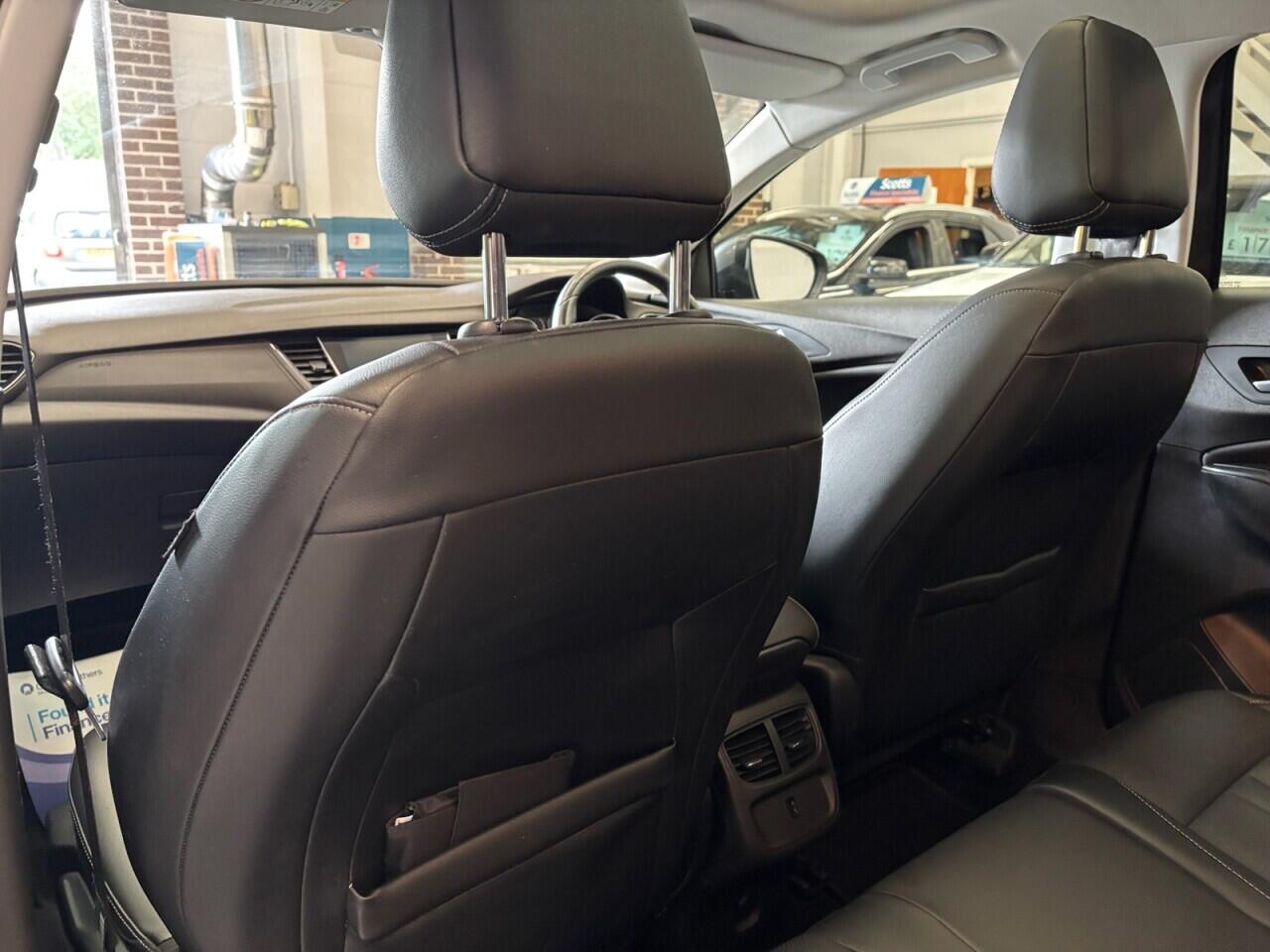 Vauxhall Grandland X view 24