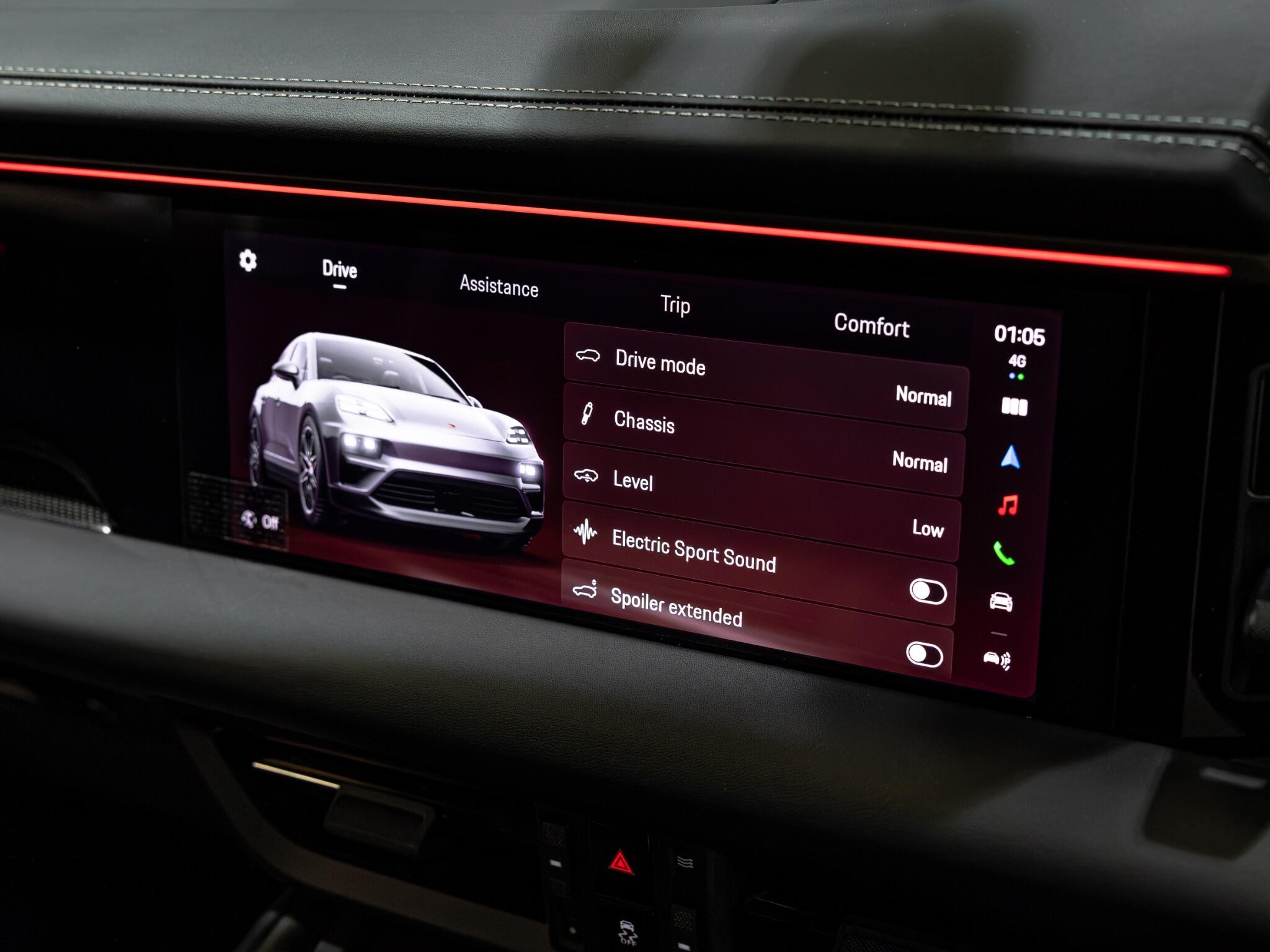 Porsche Macan view 20