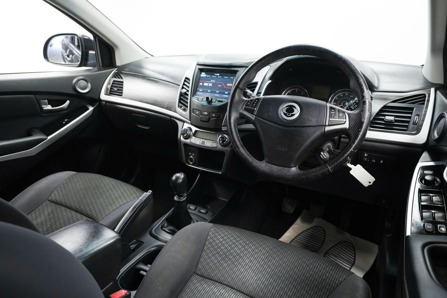 Ssangyong Korando view 11