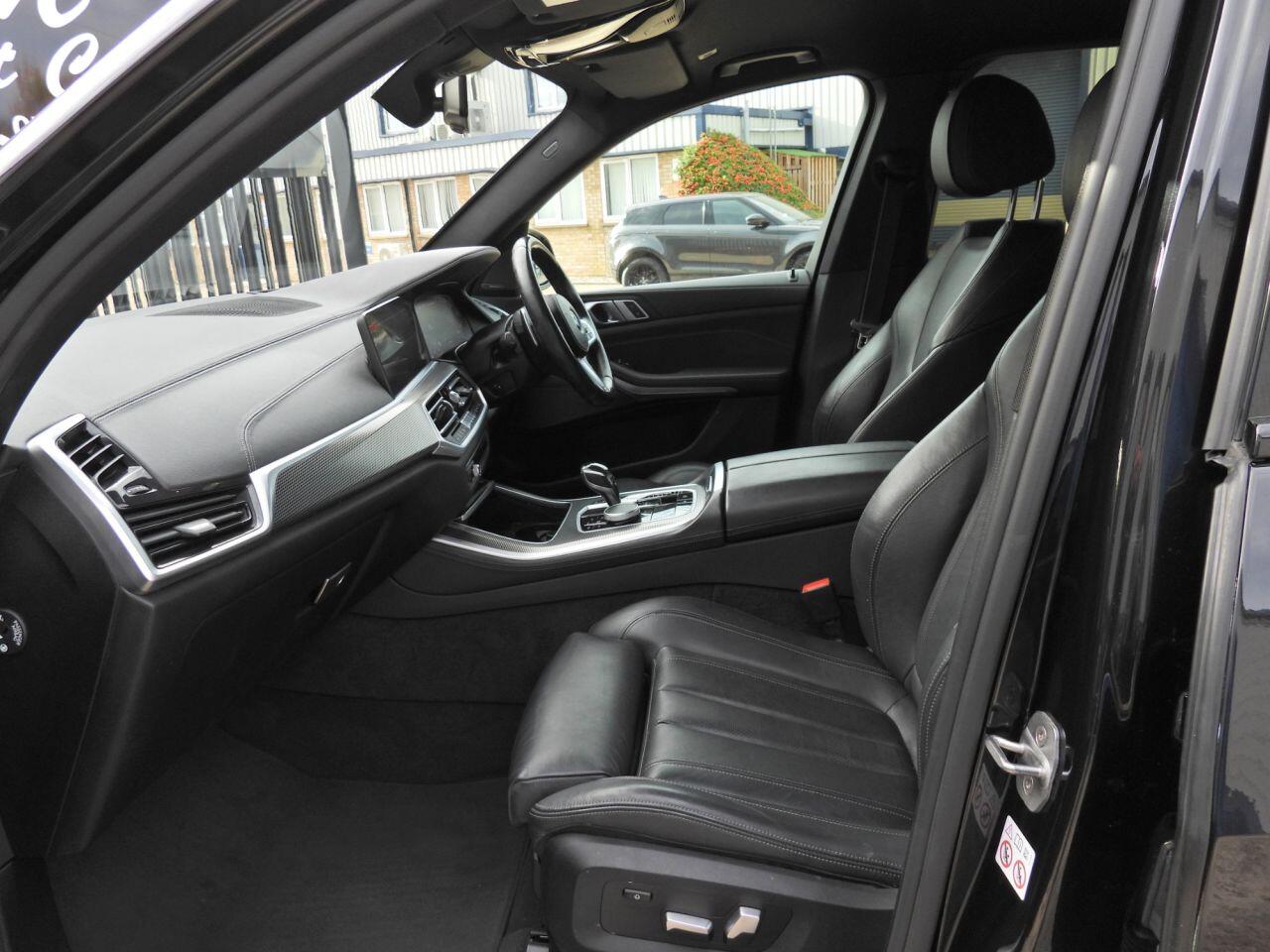 BMW X5 view 22