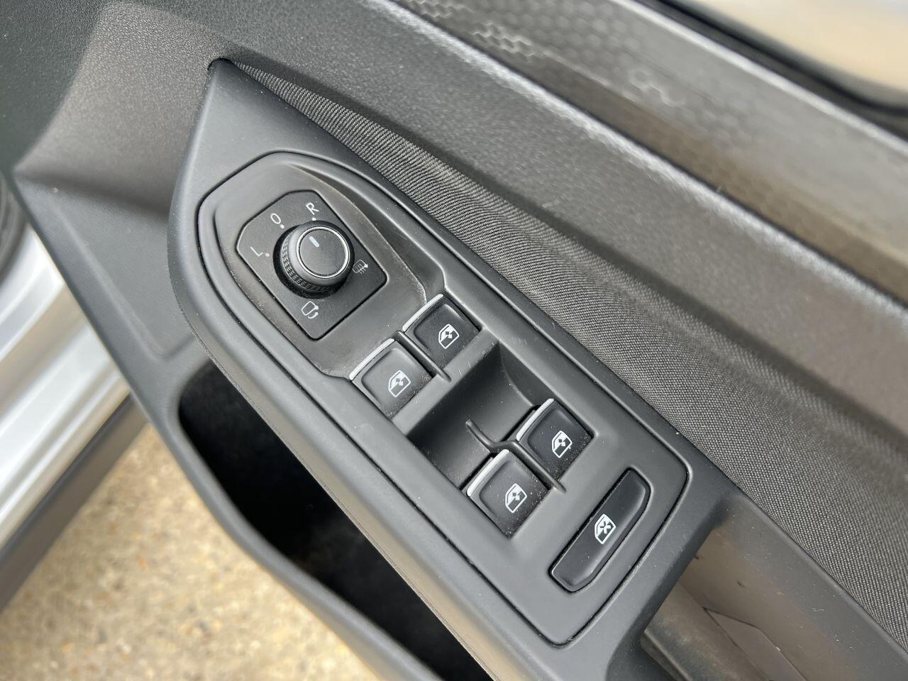 Volkswagen Golf view 69