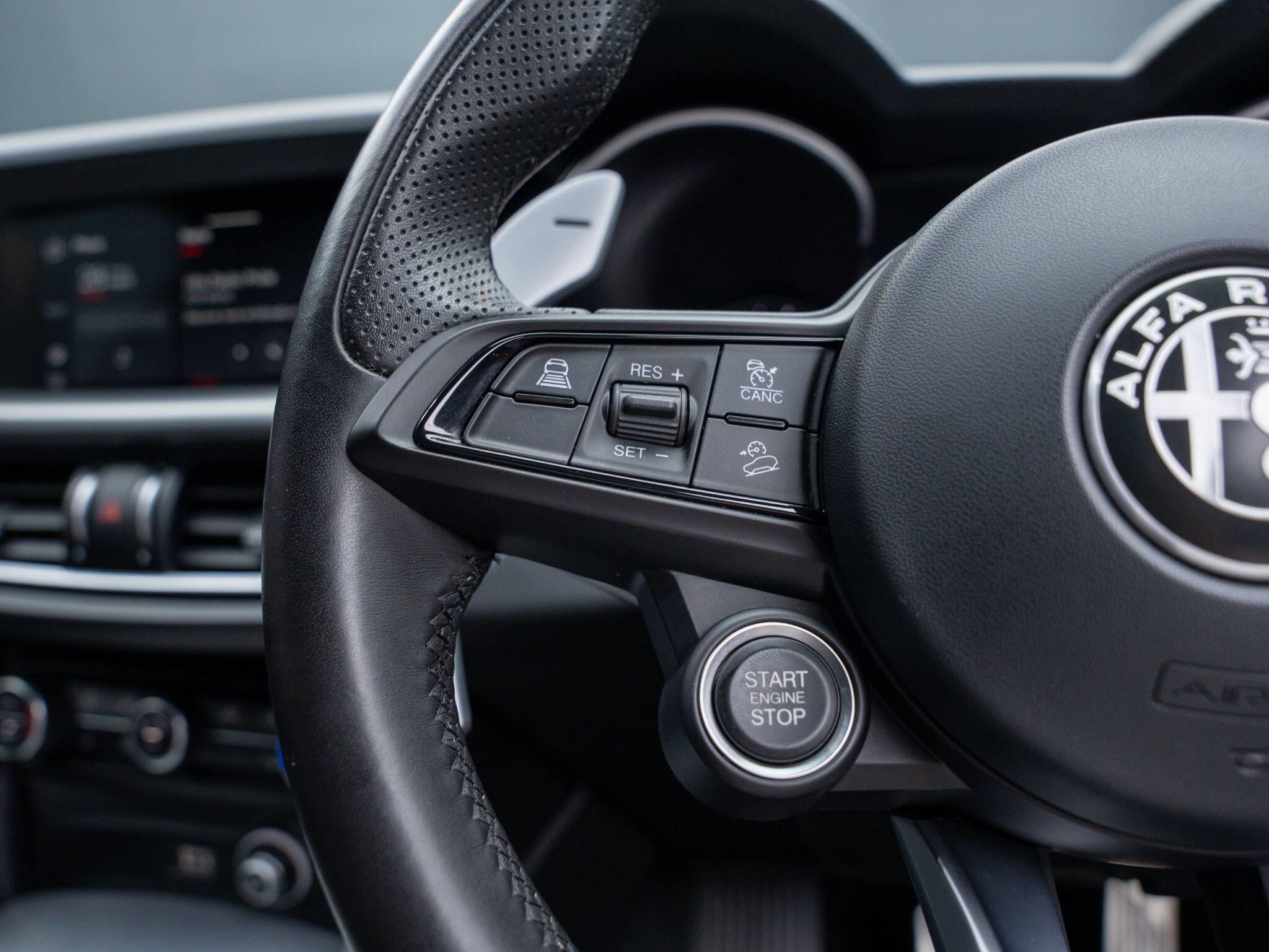 Alfa Romeo Stelvio view 24