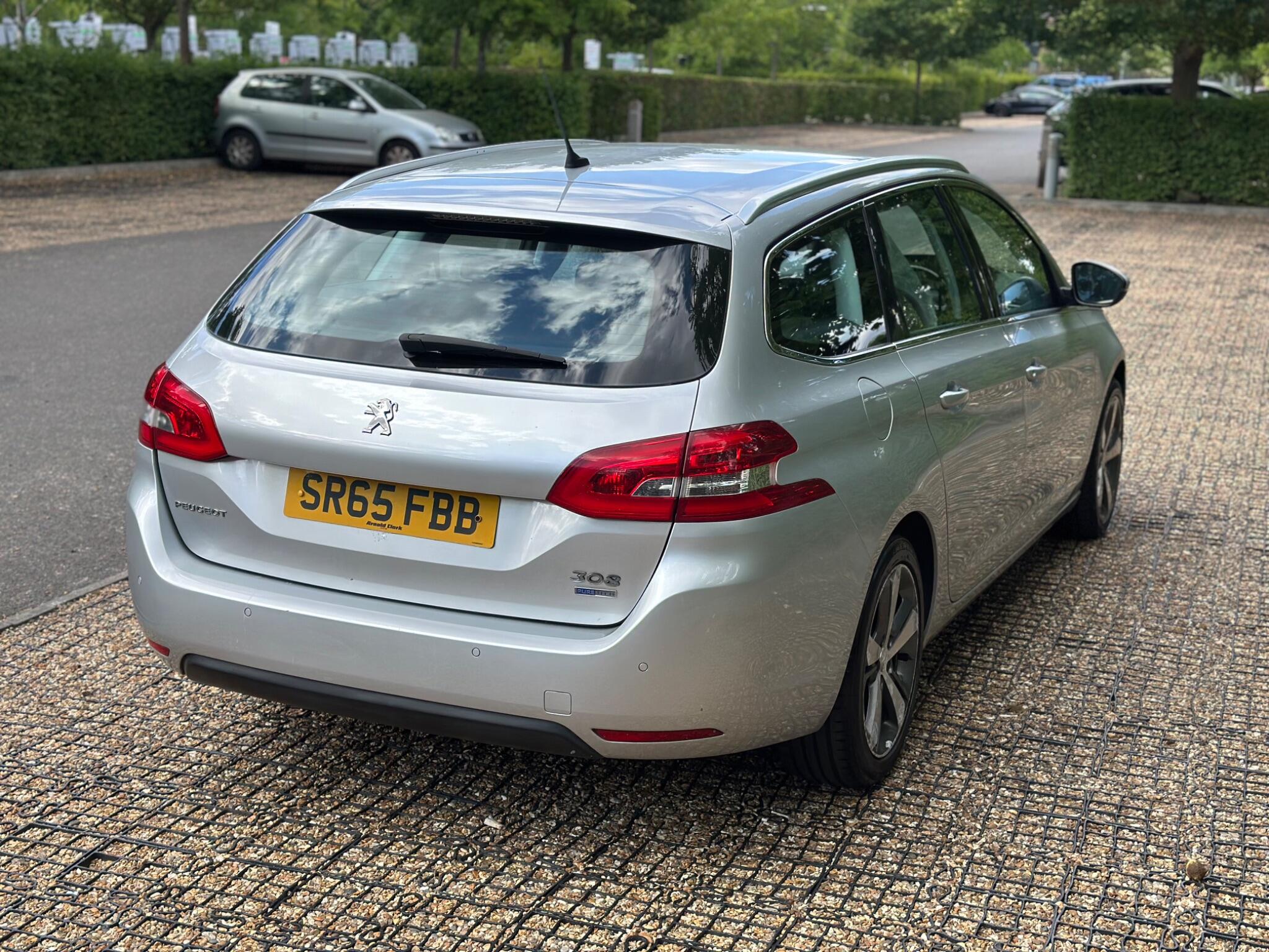 Peugeot 308 view 24