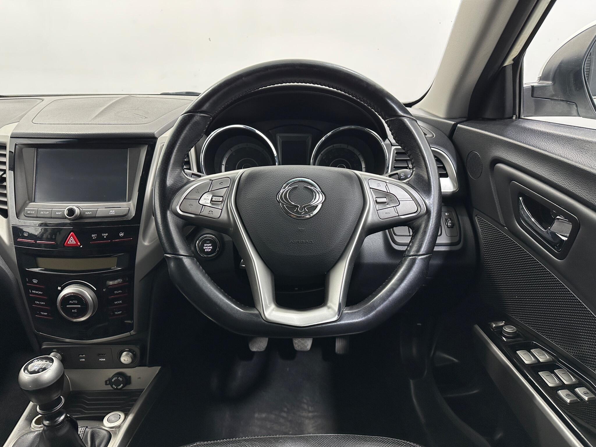 KGM Tivoli view 13