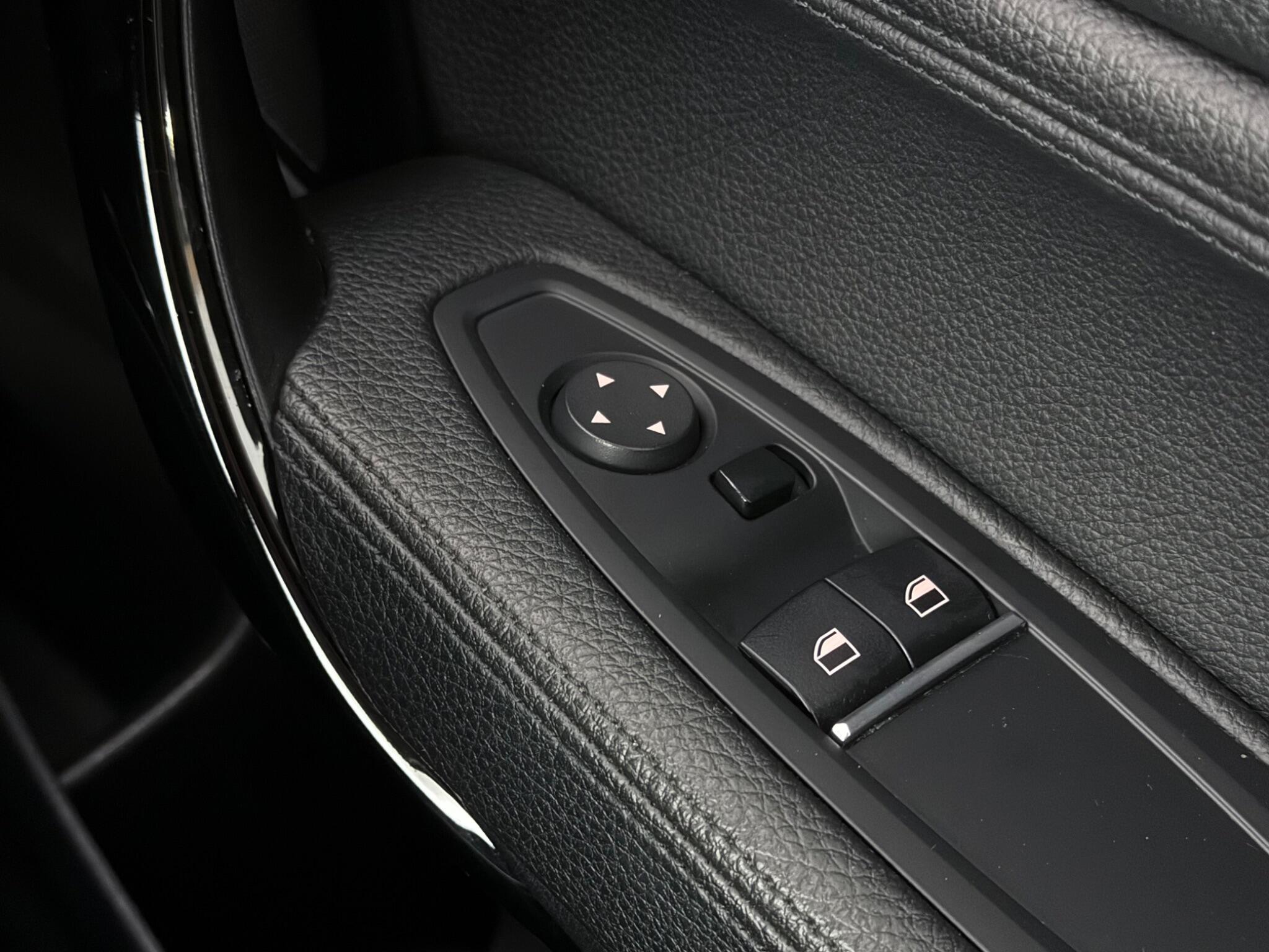 BMW 2 Series view 17