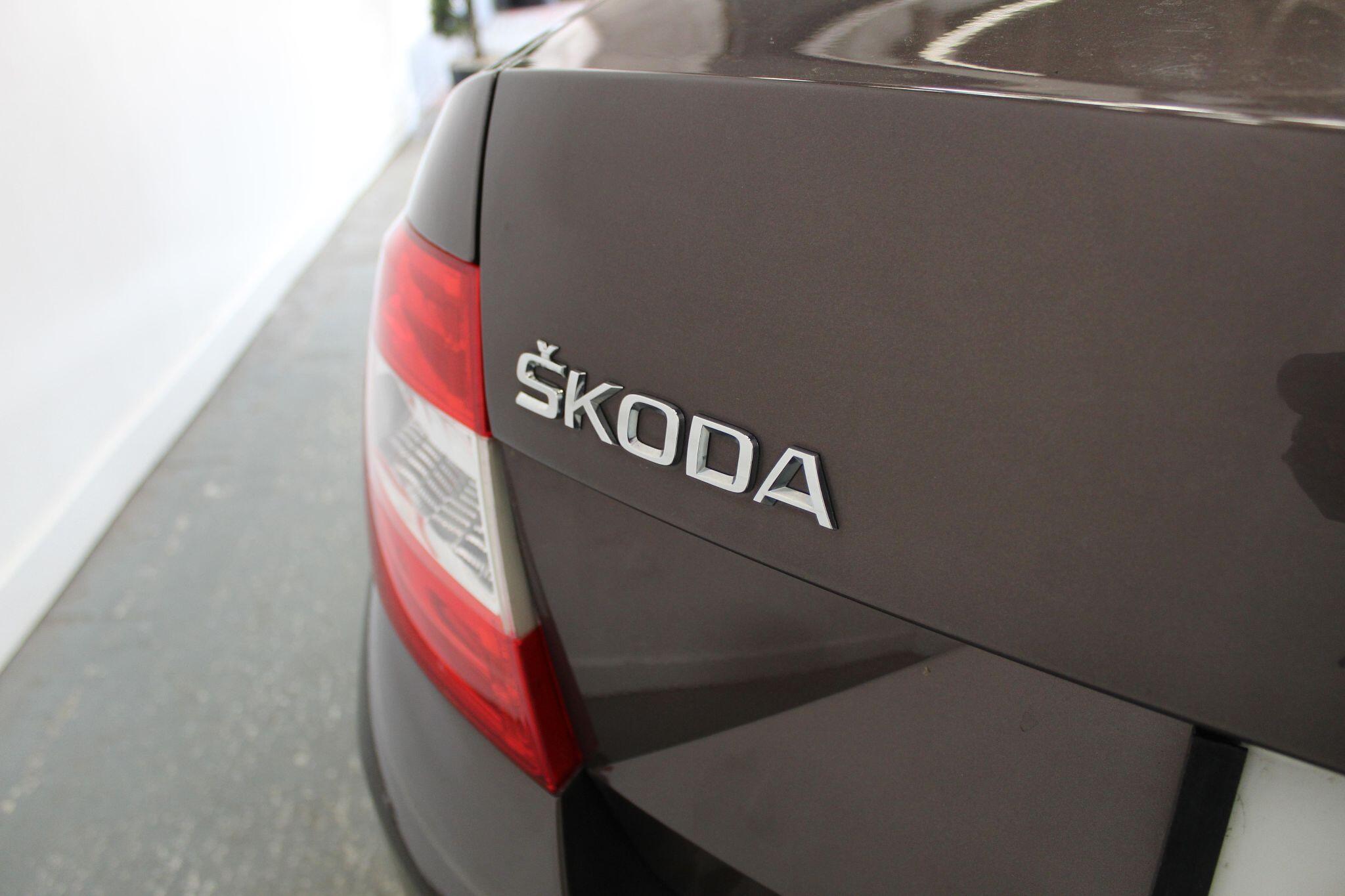 Skoda Octavia view 16