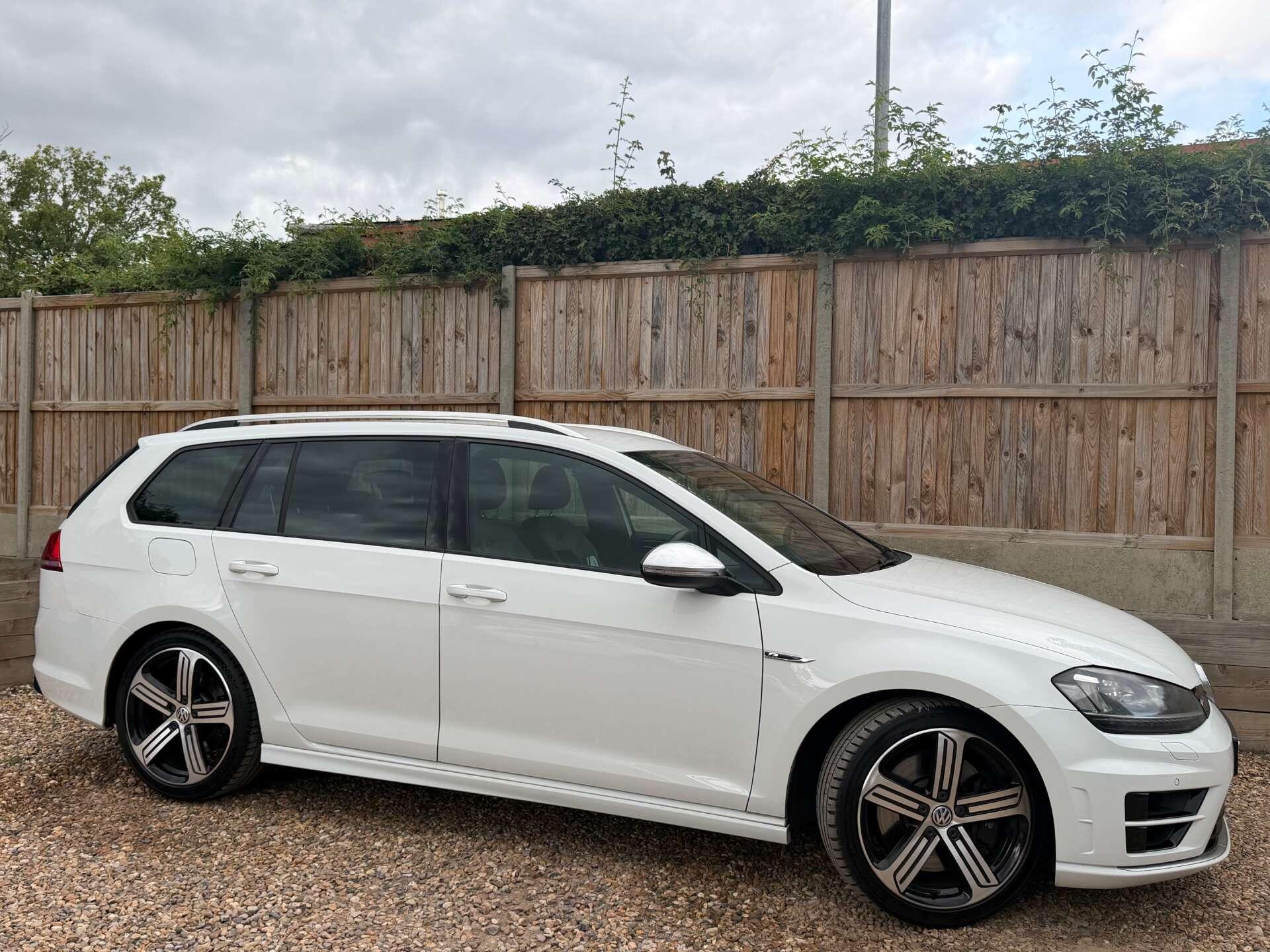 Volkswagen Golf view 11