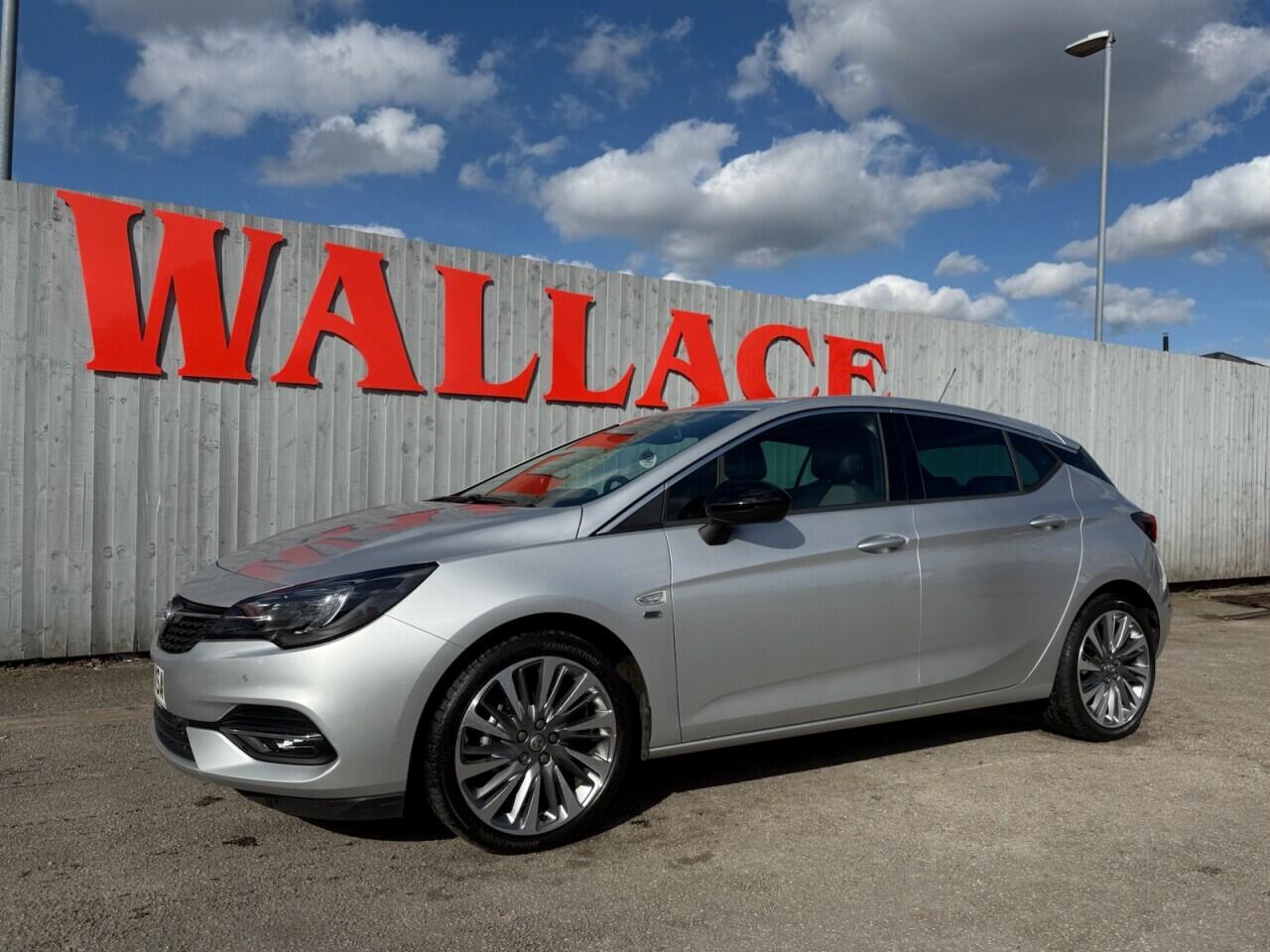 Vauxhall Astra view 6