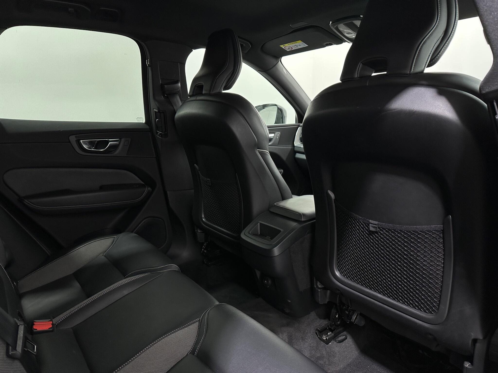 Volvo XC60 view 41