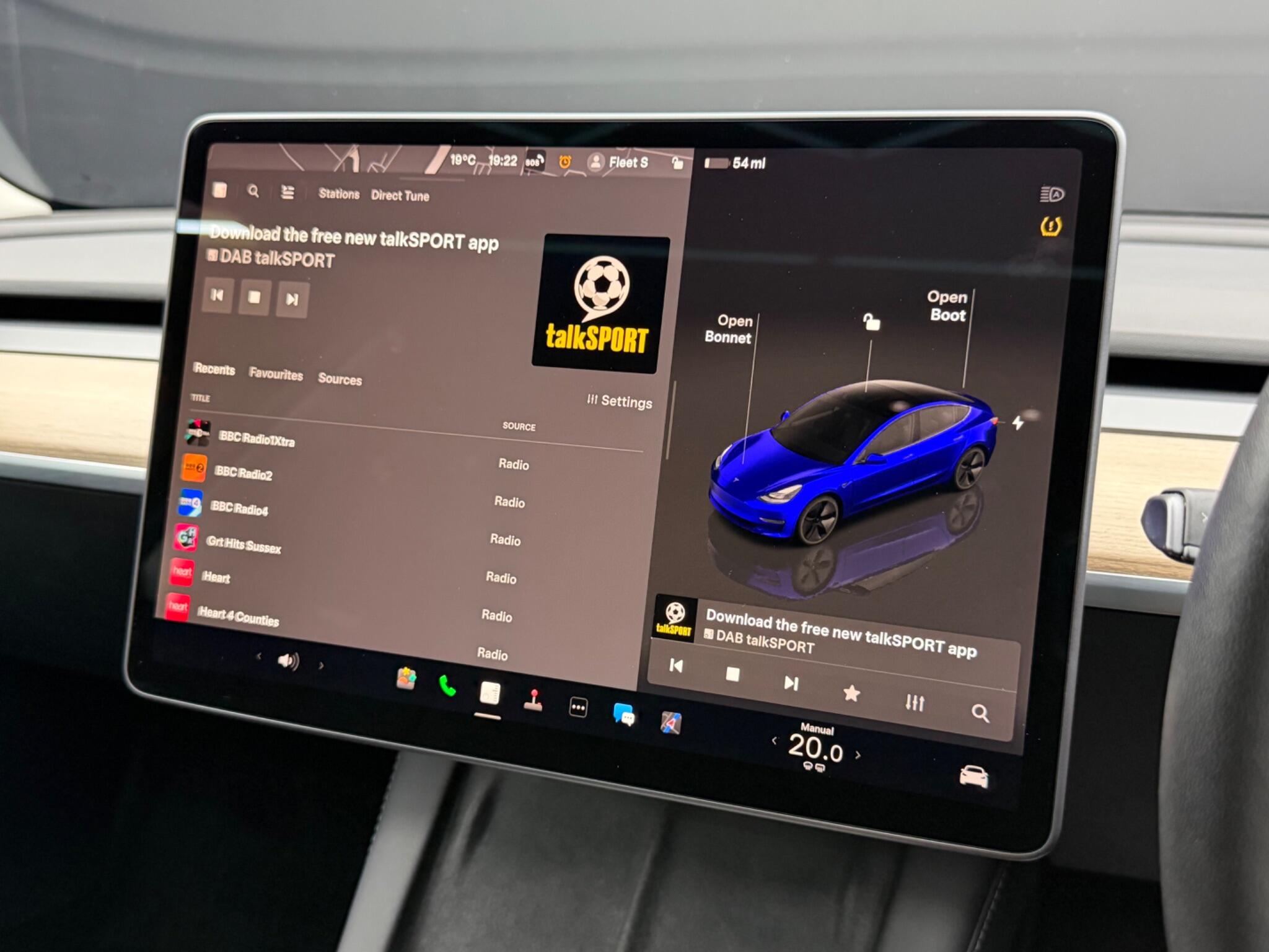 Tesla Model 3 view 29