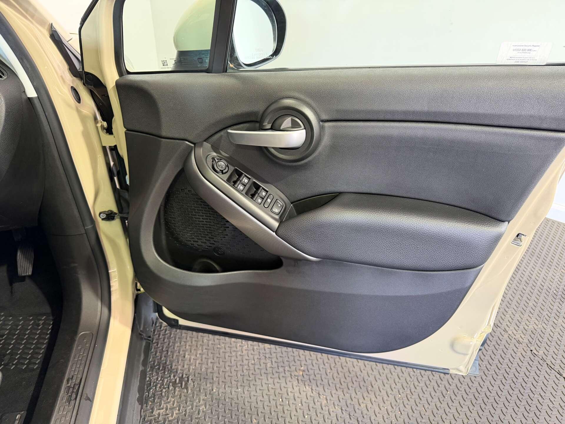 Fiat 500x view 18