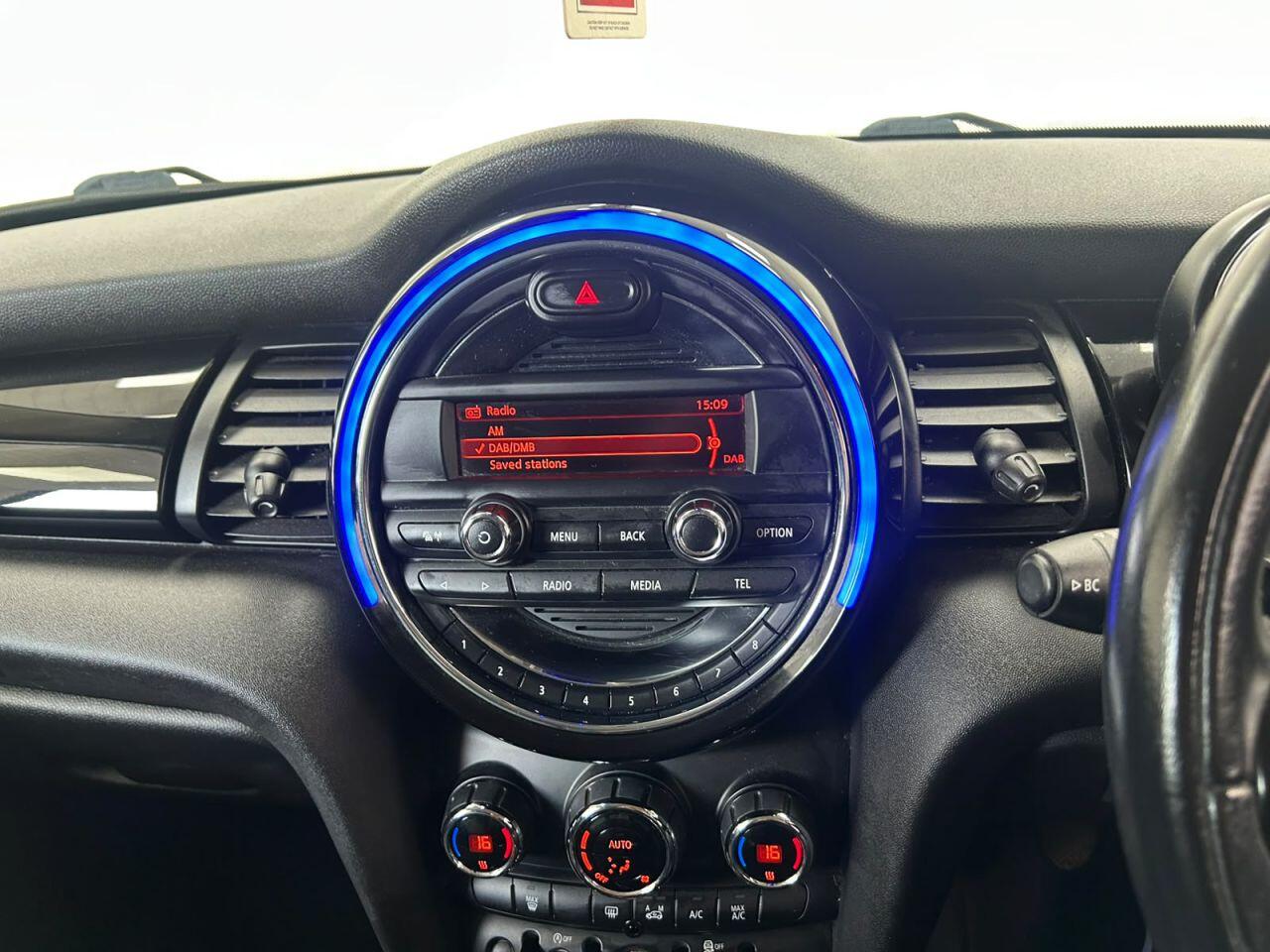 Mini Hatch view 16