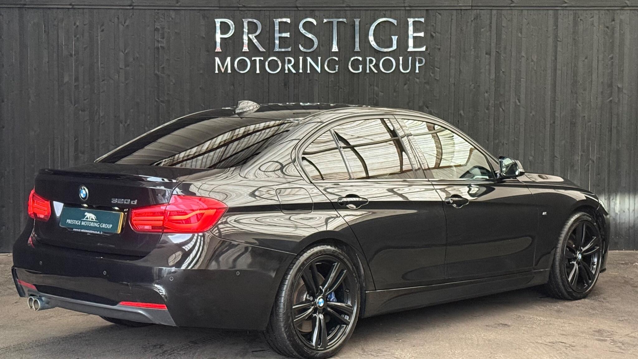 BMW 3 Series view 12
