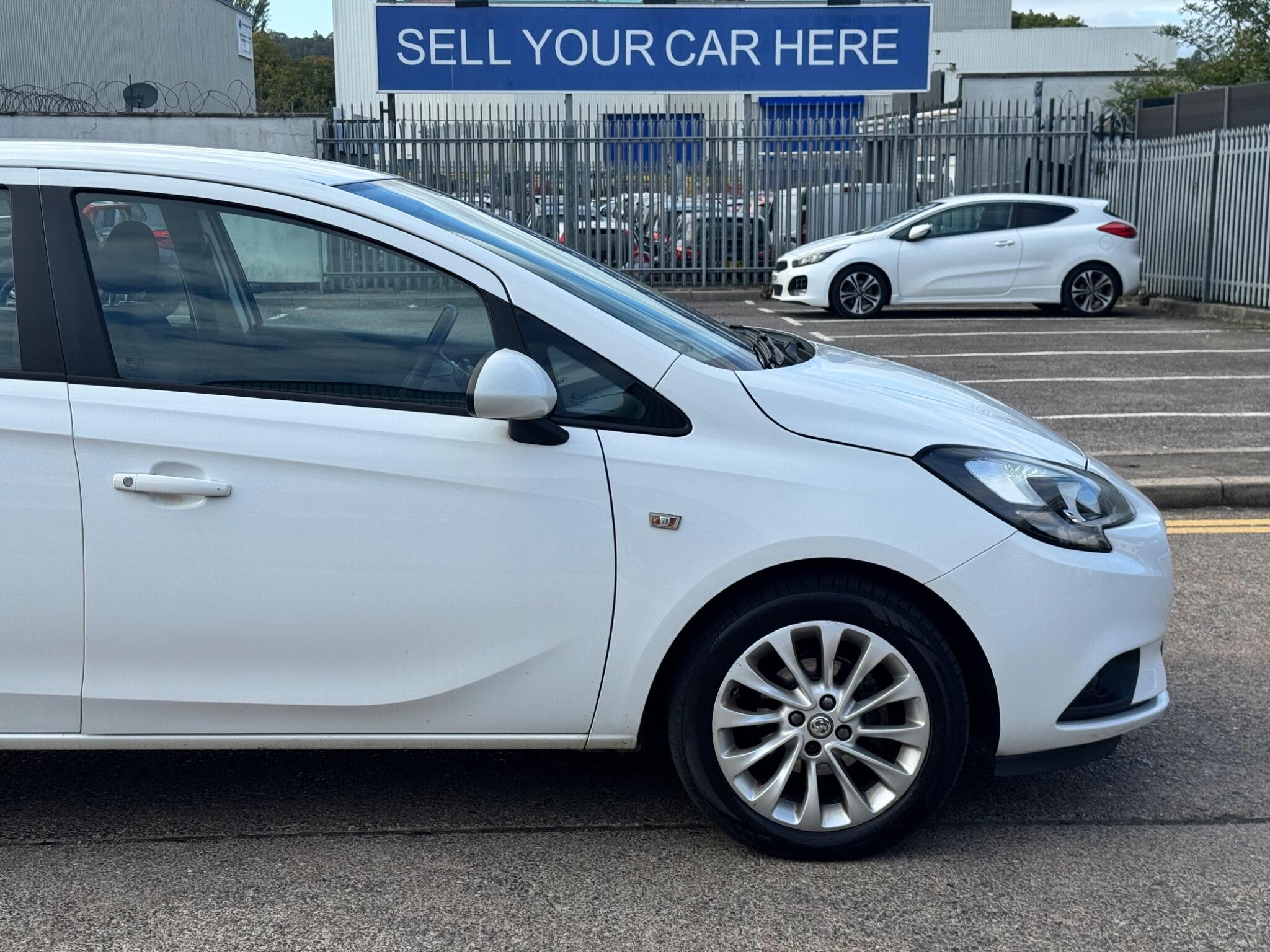 Vauxhall Corsa view 14