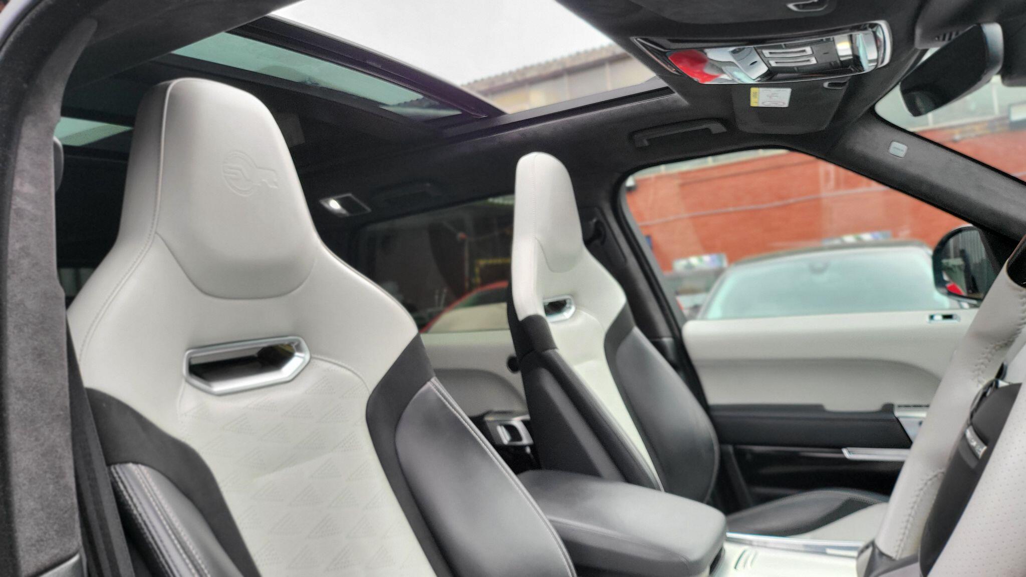 Land Rover Range Rover Sport view 17
