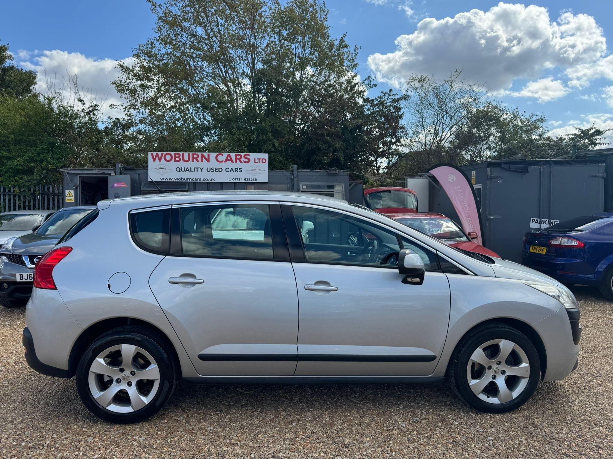 Peugeot 3008 view 10