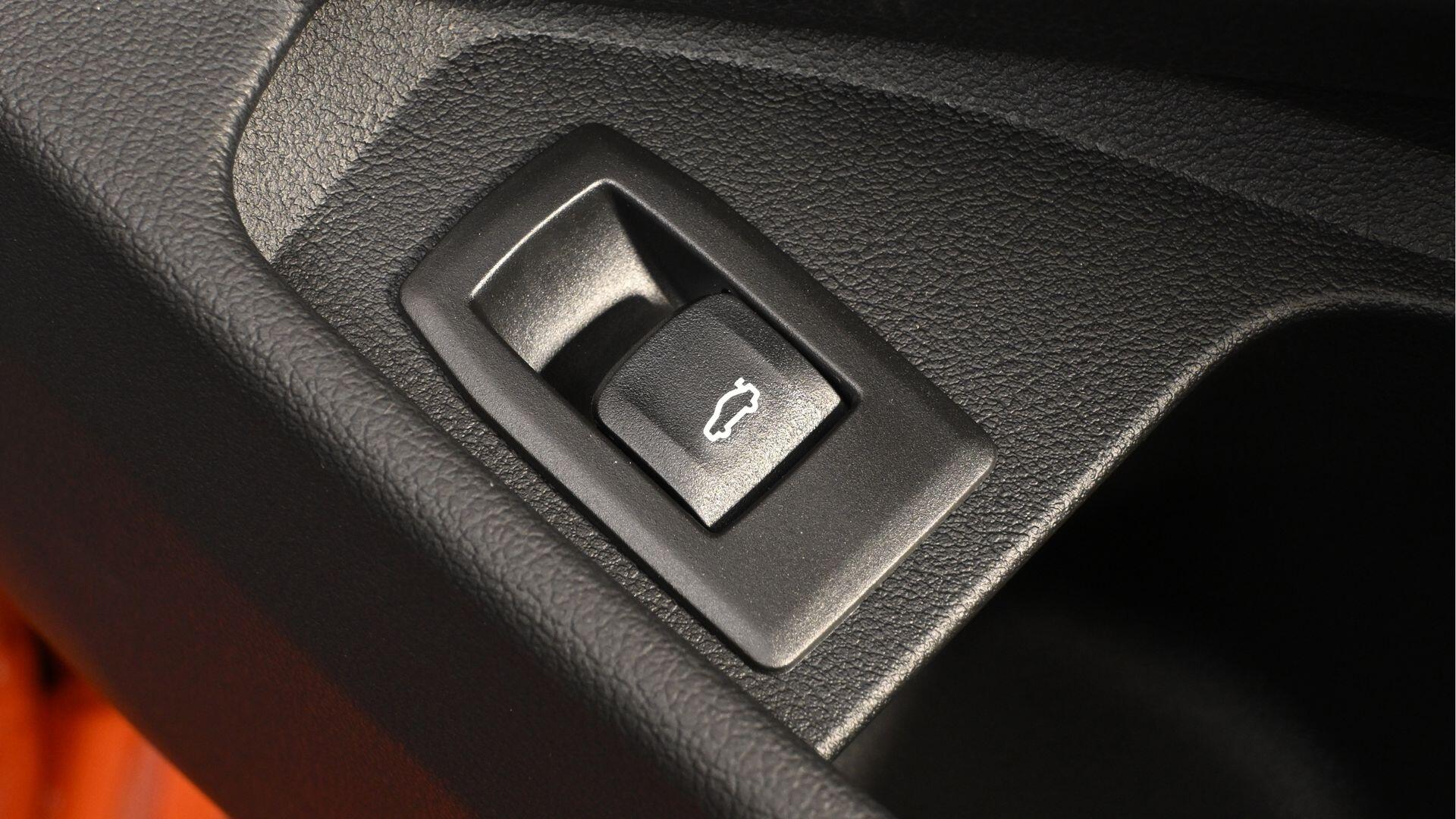 BMW M3 view 29