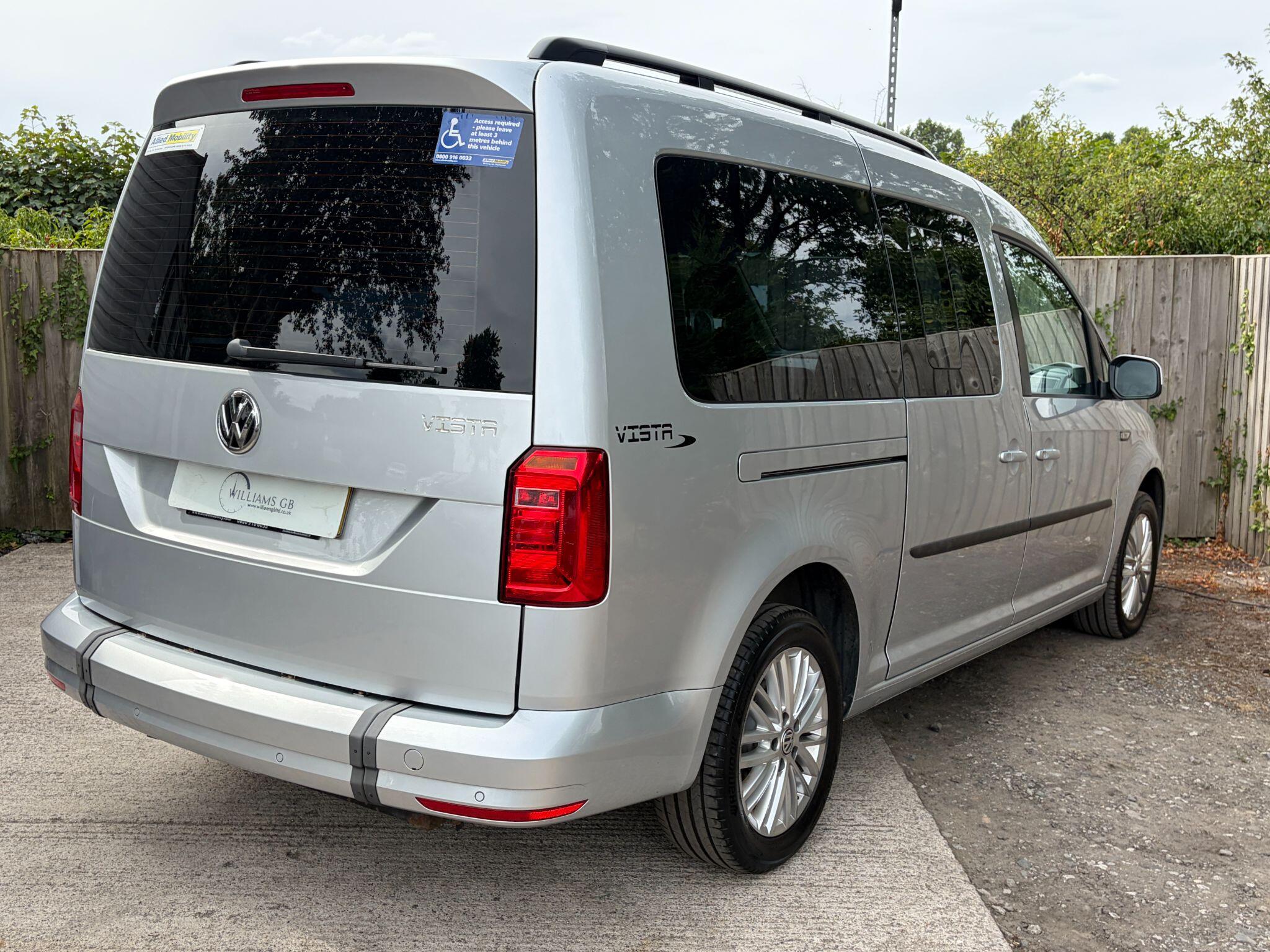 Volkswagen Caddy Maxi Life view 6
