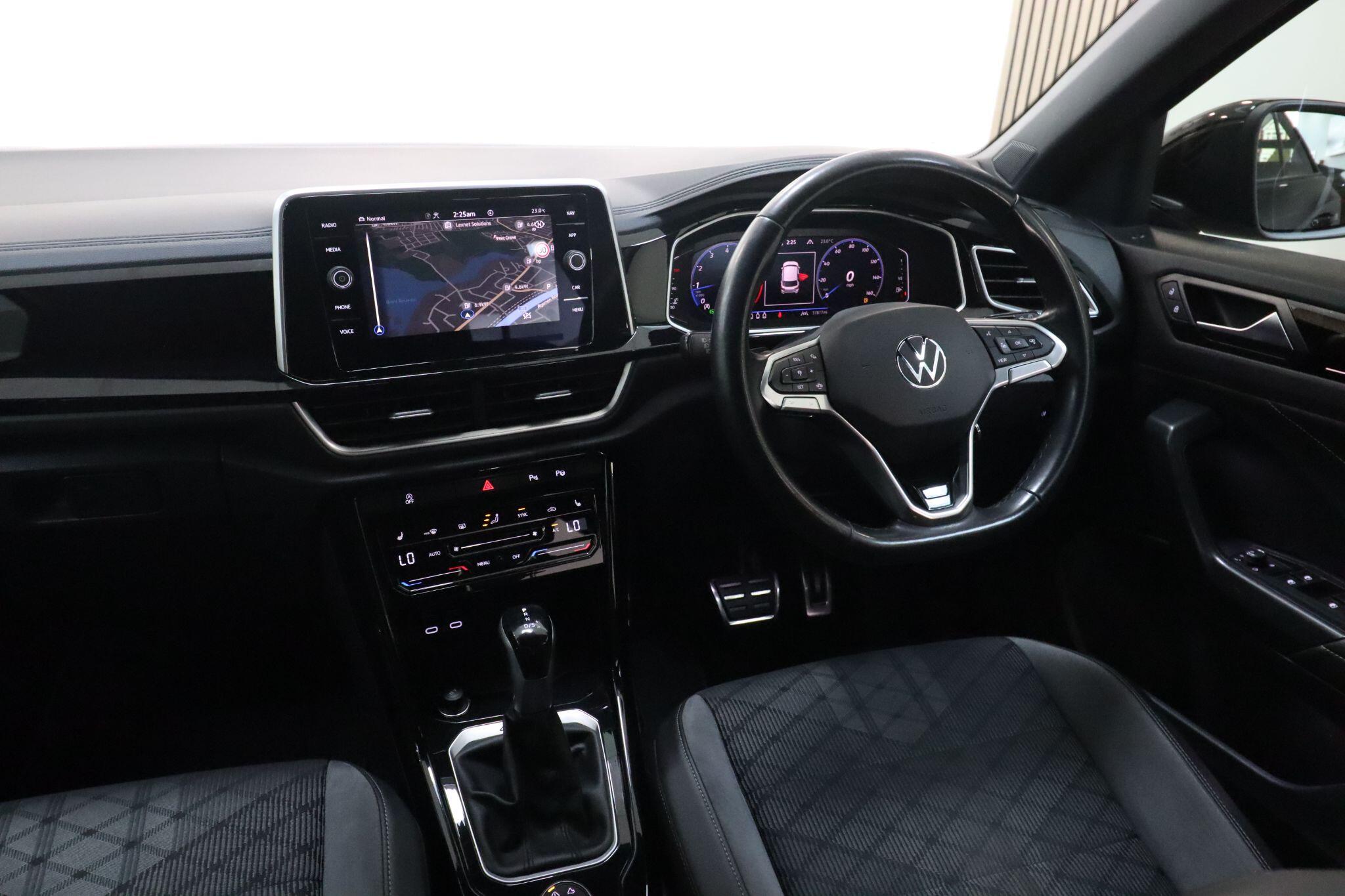 Volkswagen T-Roc view 46