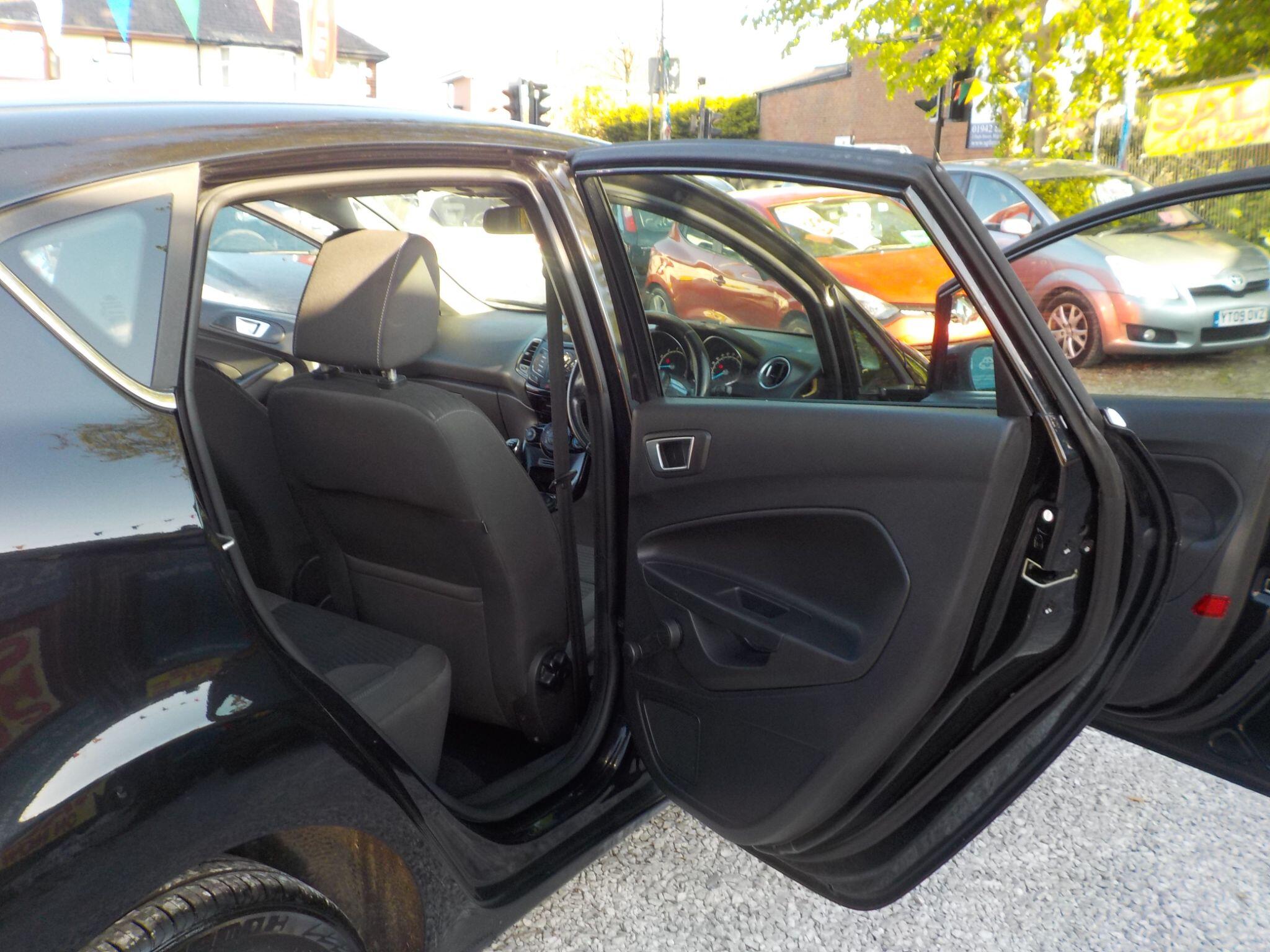 Ford Fiesta 1.25 Zetec 5dr