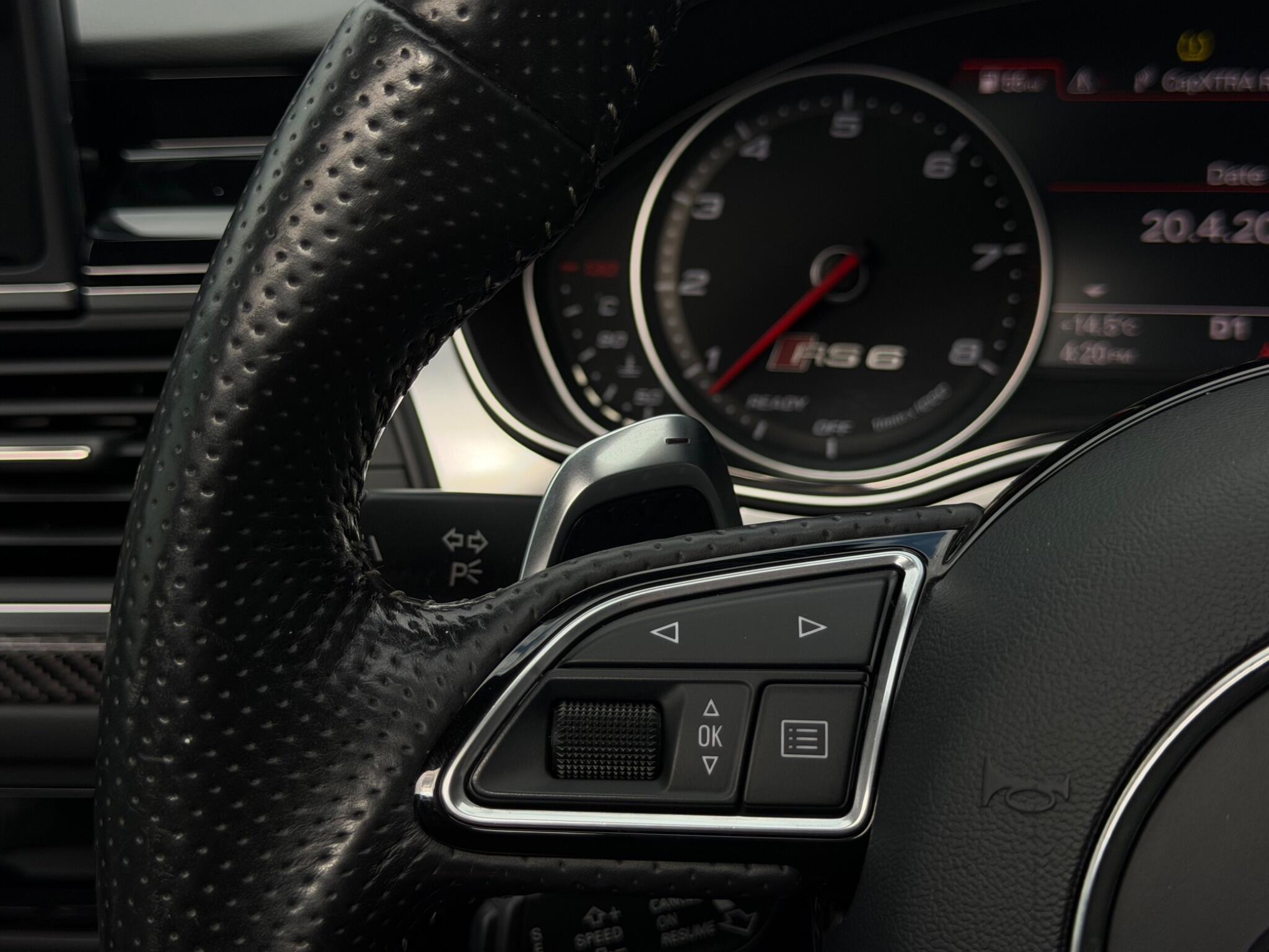 Audi RS6 view 35