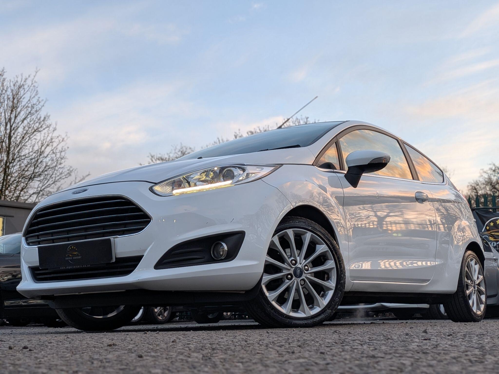 Ford Fiesta view 5