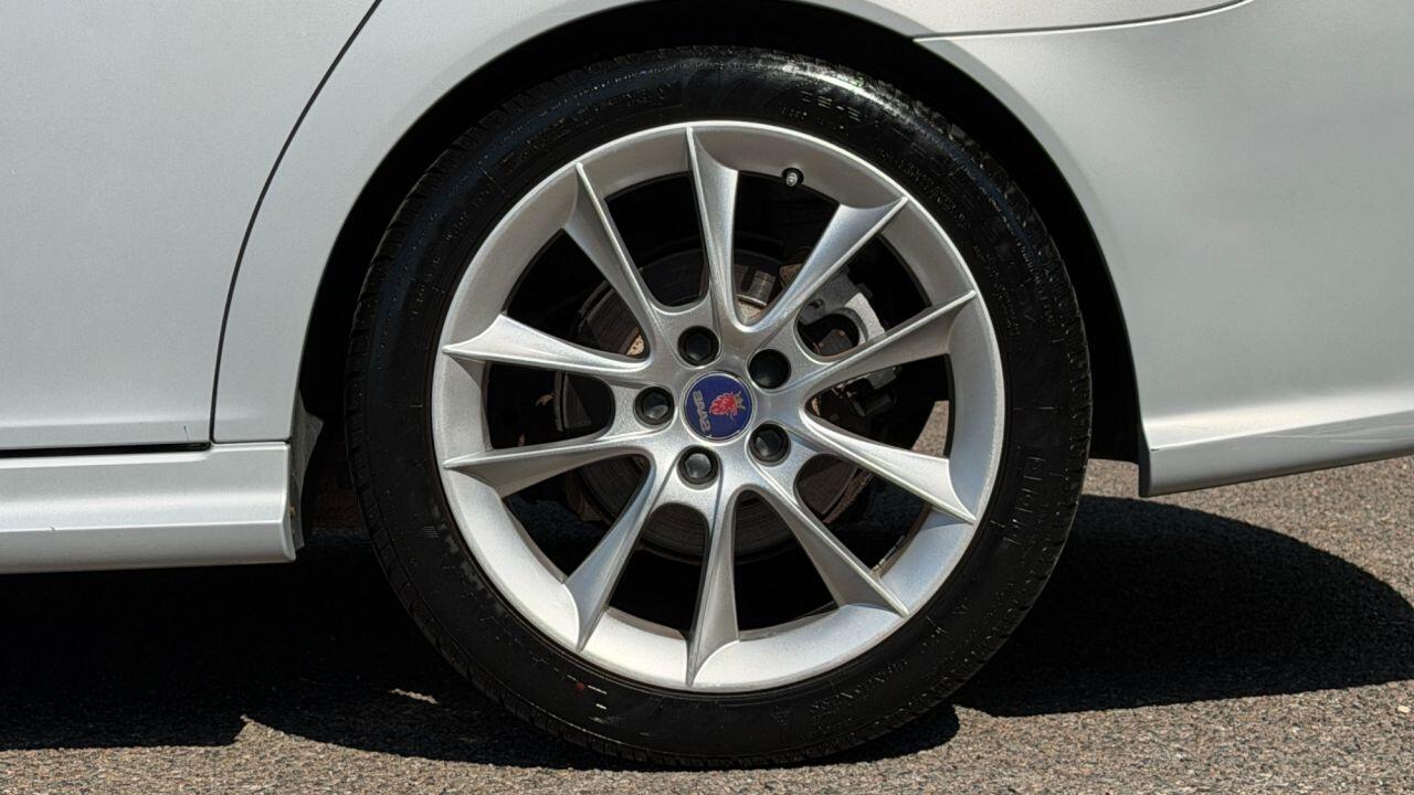 Saab 9-3 view 38