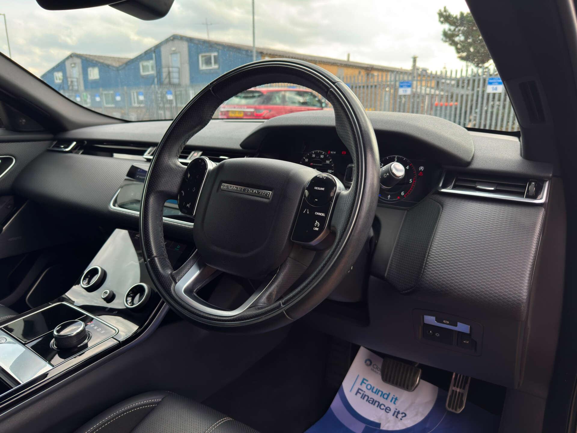 Land Rover Range Rover Velar view 13