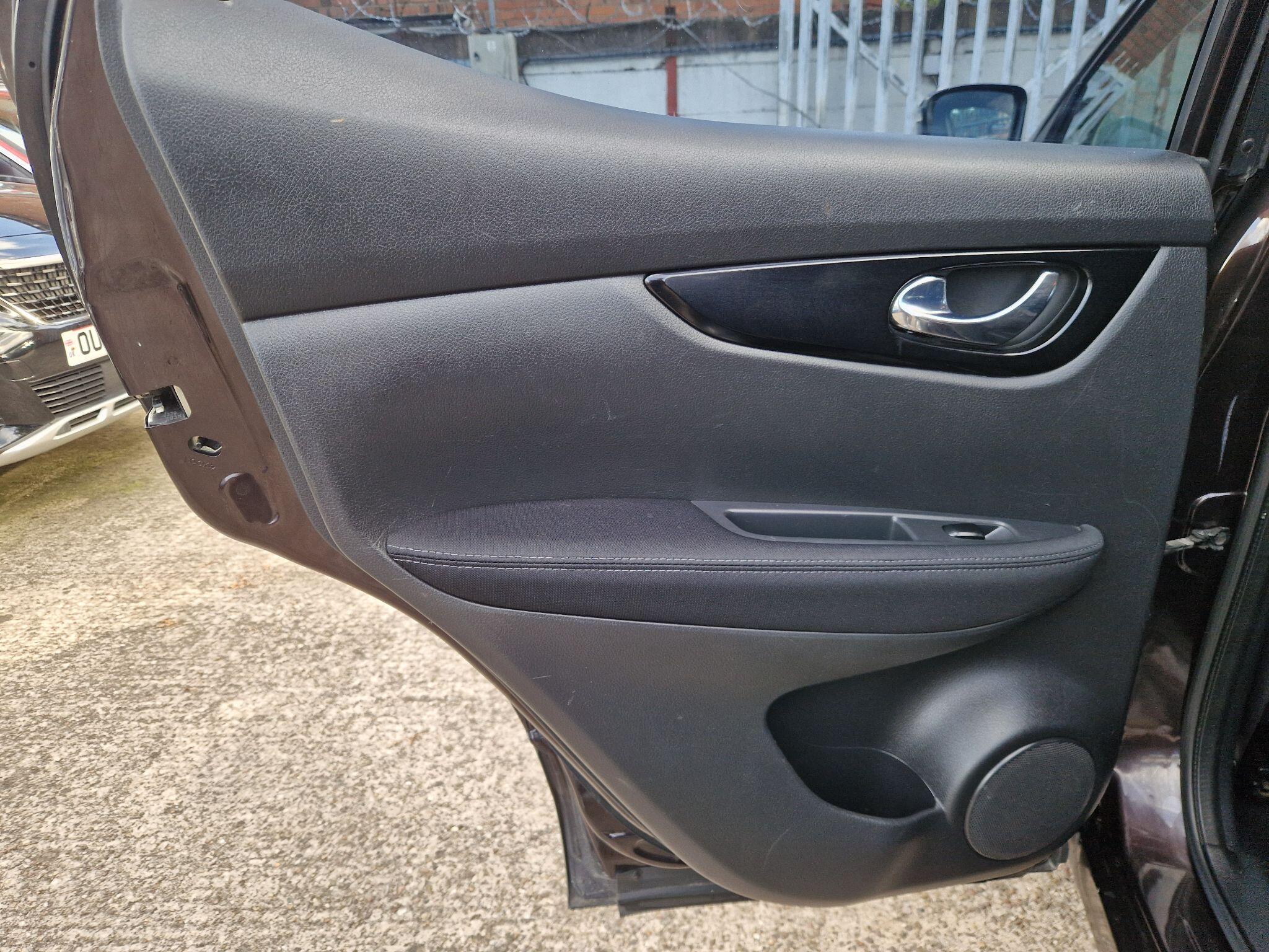 Nissan Qashqai view 30