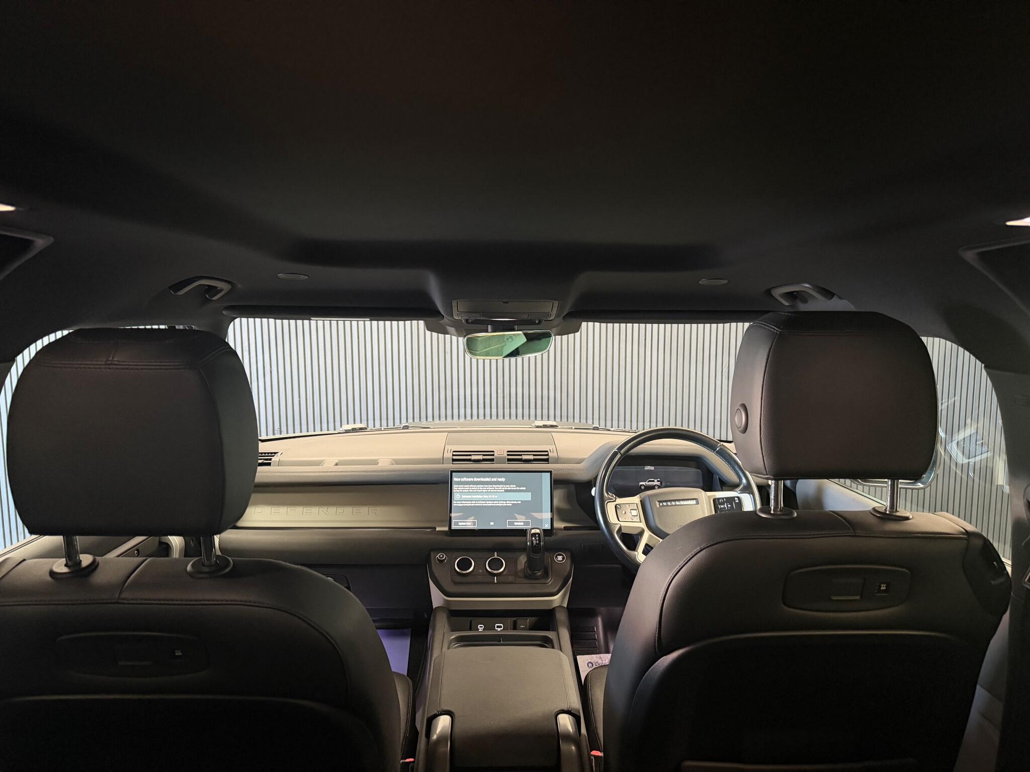 Land Rover Defender view 15