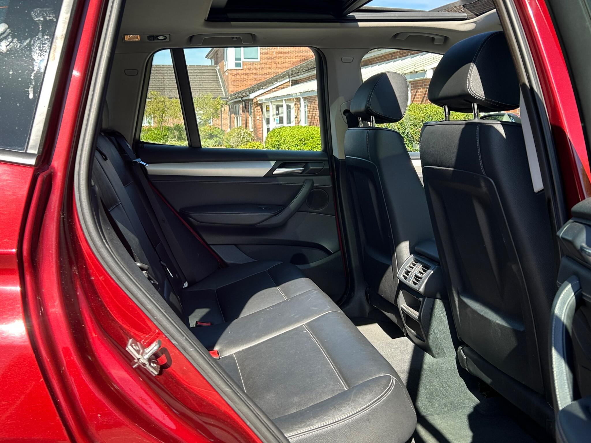BMW X3 view 25