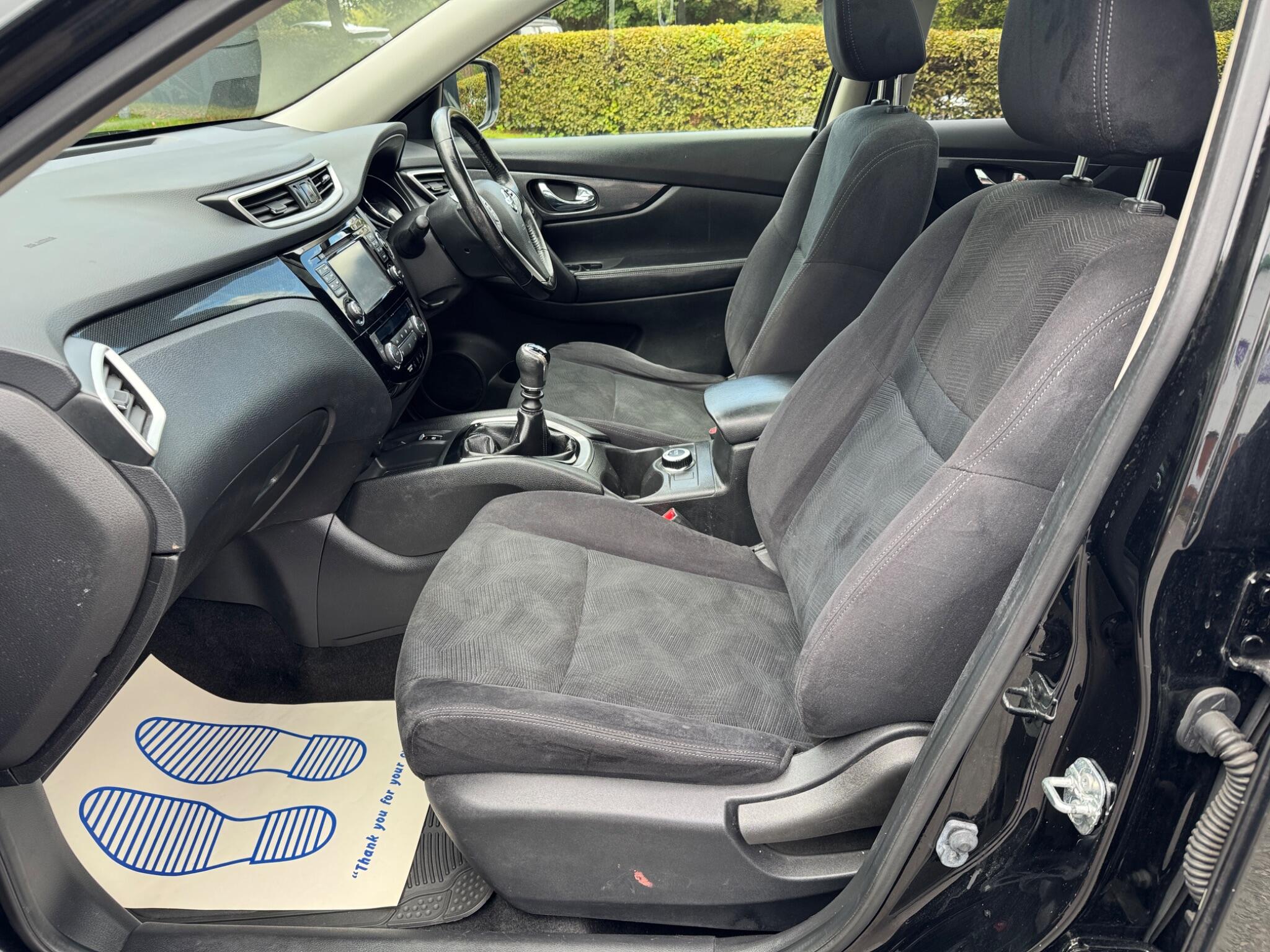 Nissan X-Trail view 47