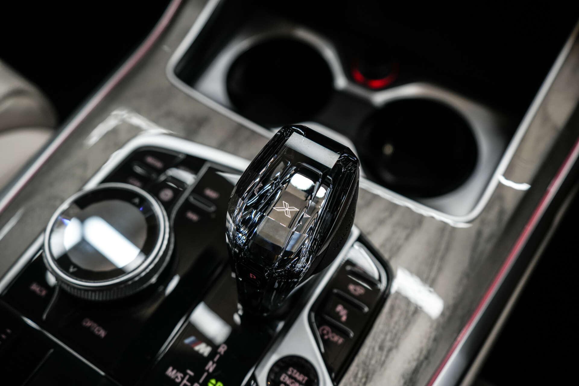 BMW X7 view 34