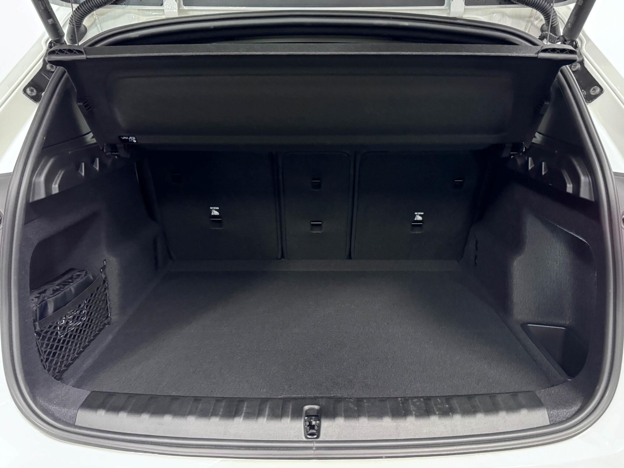 BMW X1 view 17
